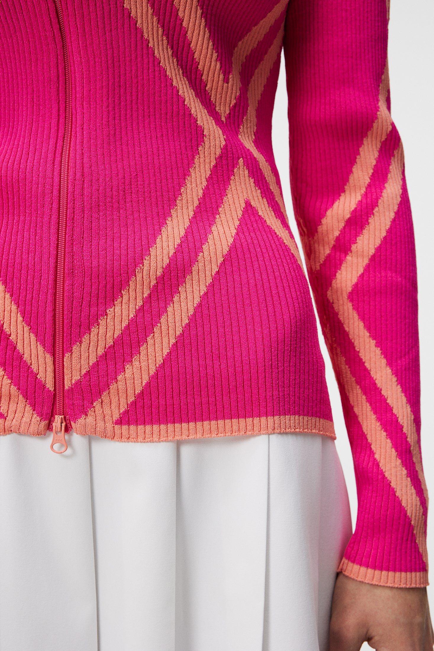 Flora Knitted Sweater / Fuchsia Purple - Image 6