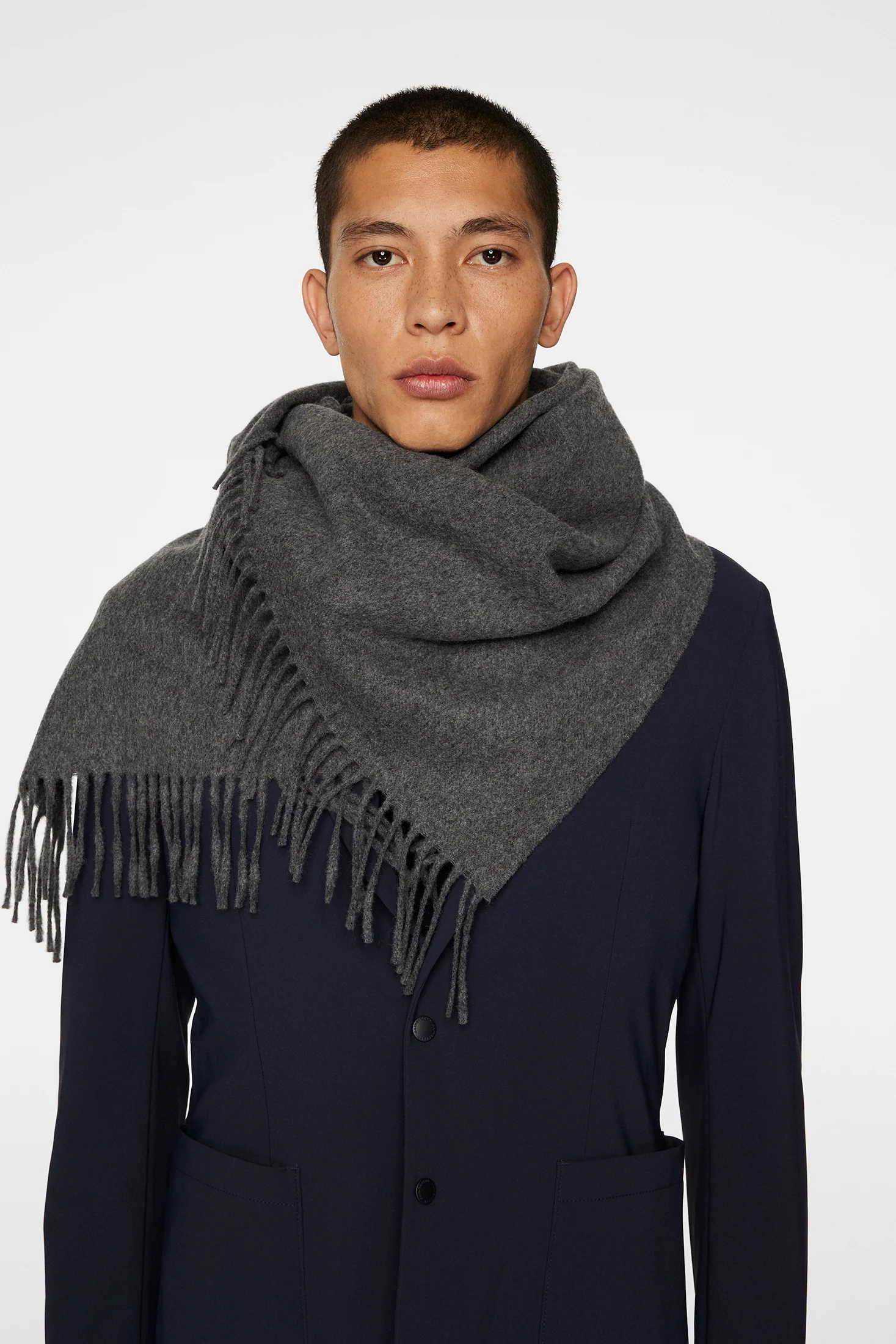 Frame Cashmere Blend Scarf / Mid Grey Melange - Image 2