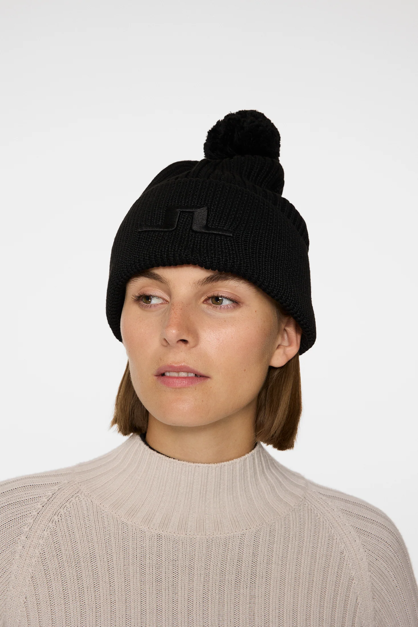 Grace Beanie / Black - Image 3