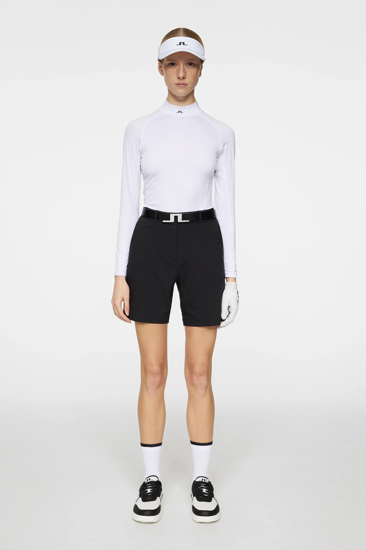 Gwen Long Shorts / Black - Image 4