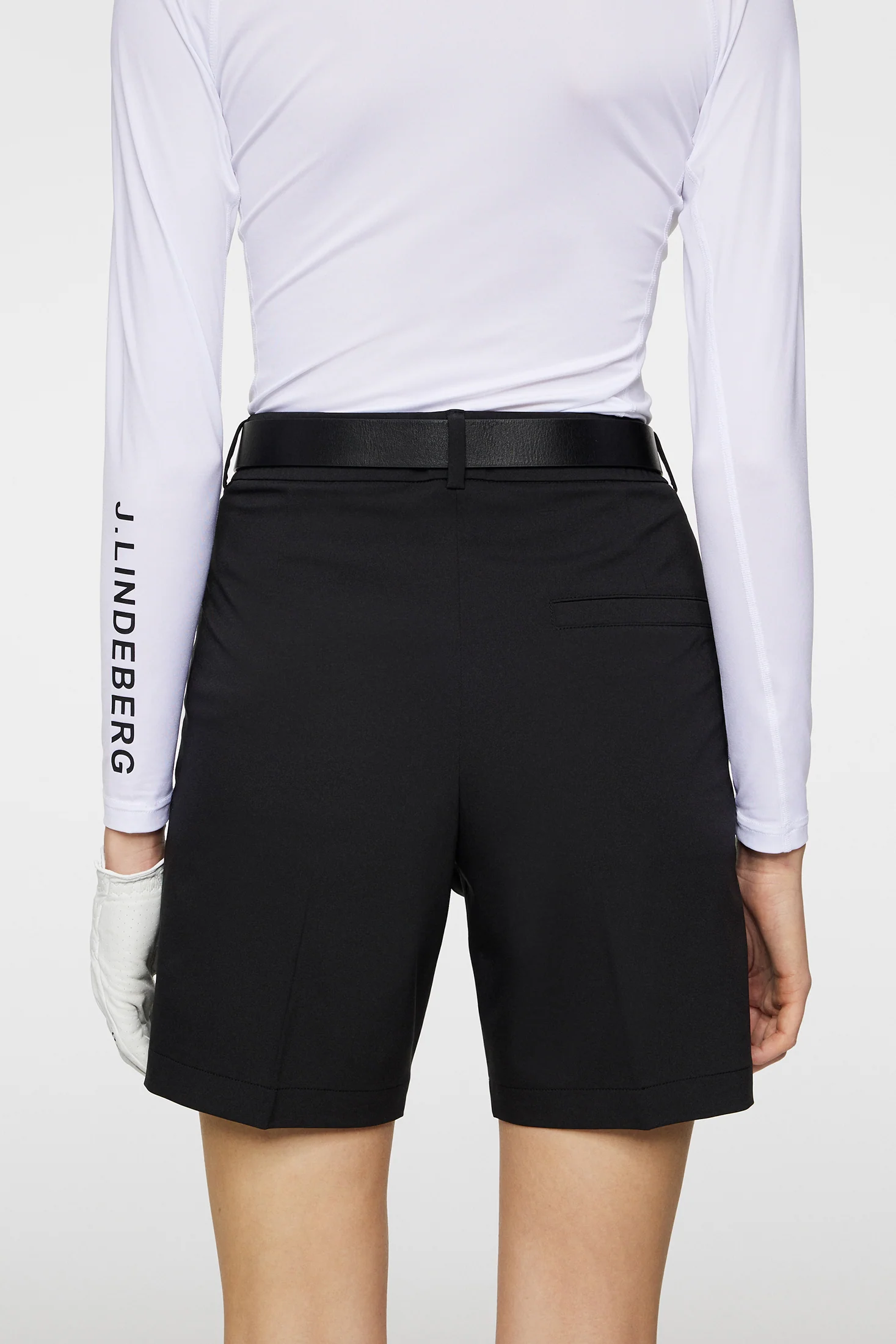 Gwen Long Shorts / Black - Image 6