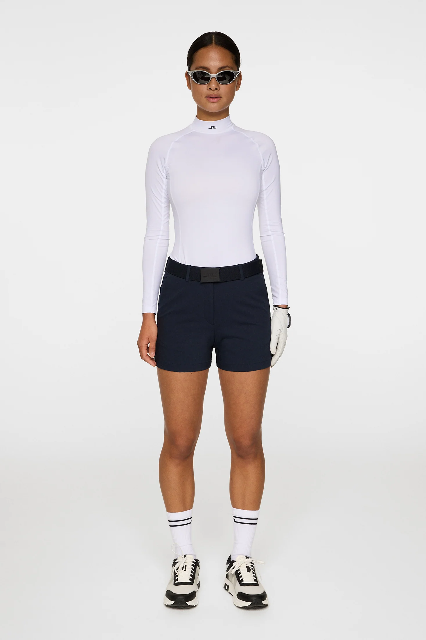 Gwen Shorts / JL Navy - Image 4