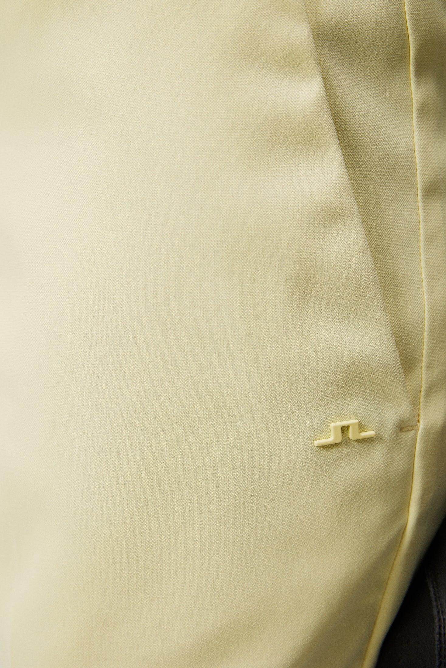 Gwen Shorts / Wax Yellow - Image 6