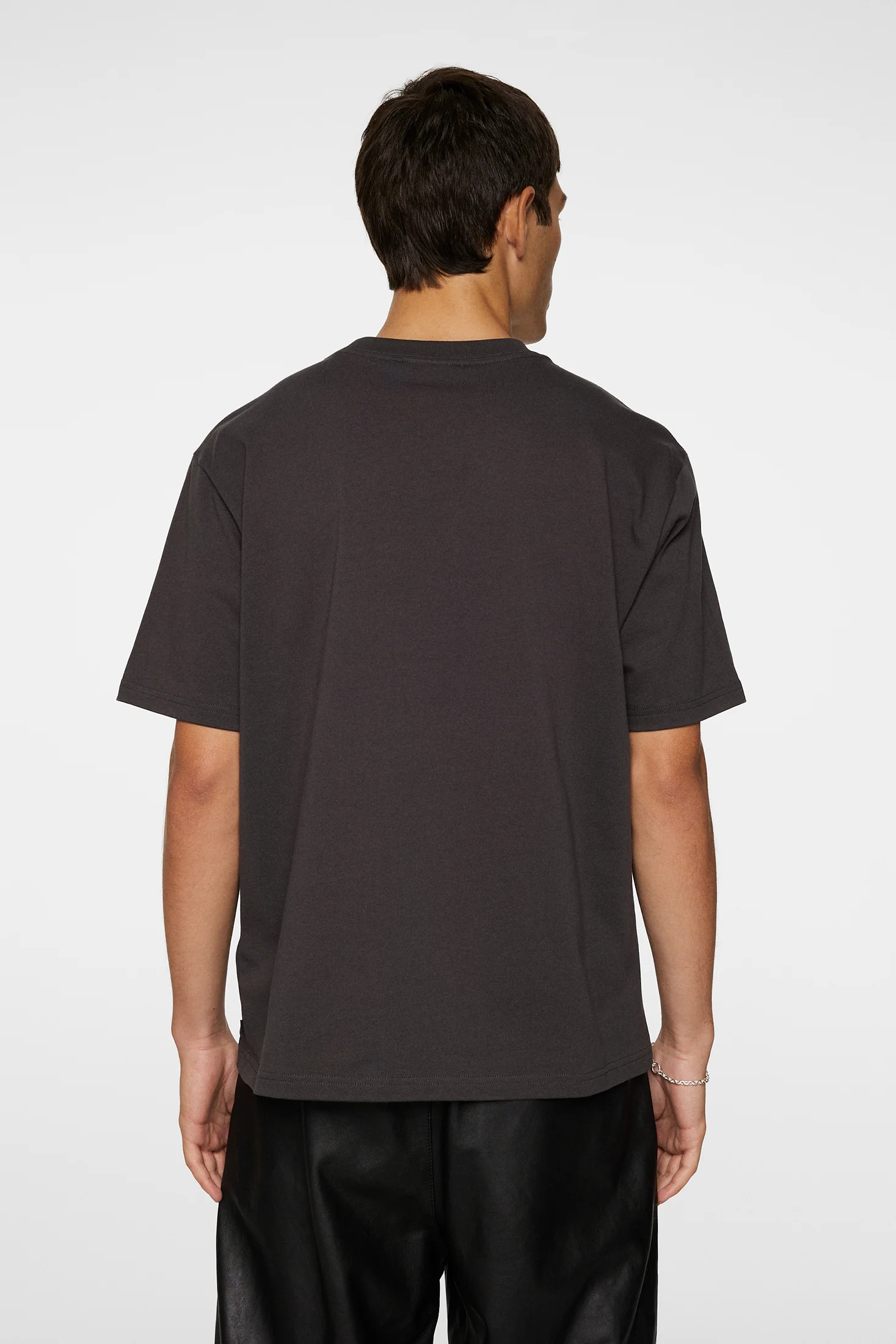 Hale Logo T-shirt / Washed Black - Image 4