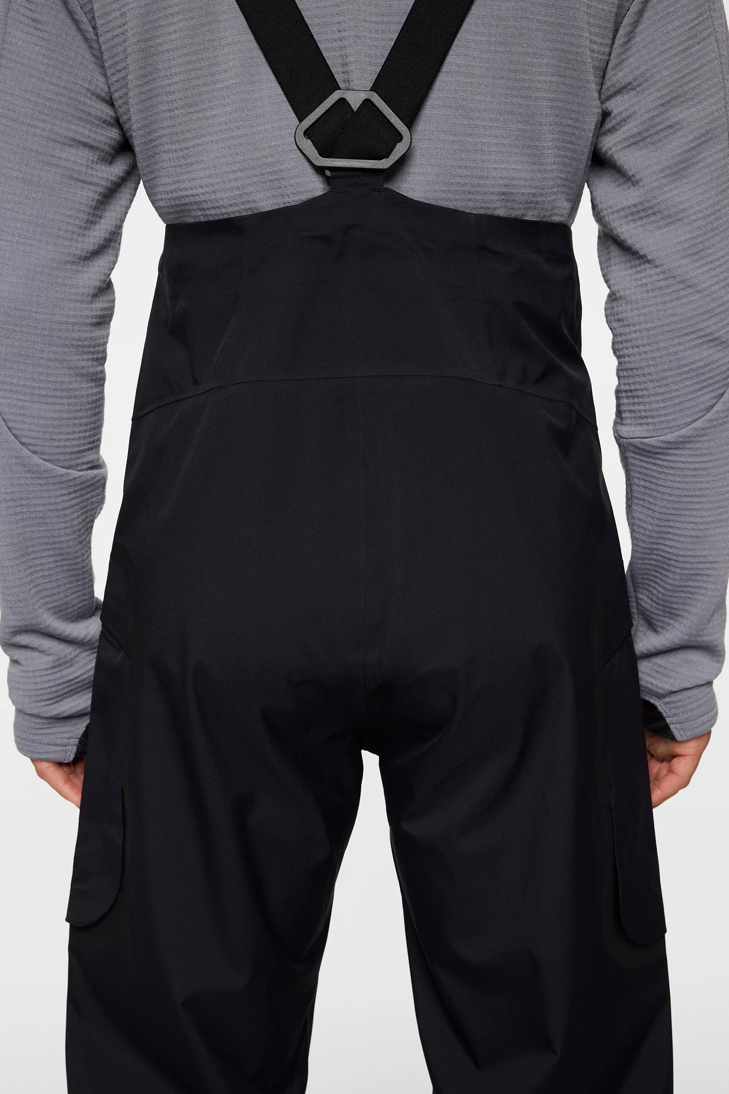 High Grounds Shell Bib Pants / Black - Image 6