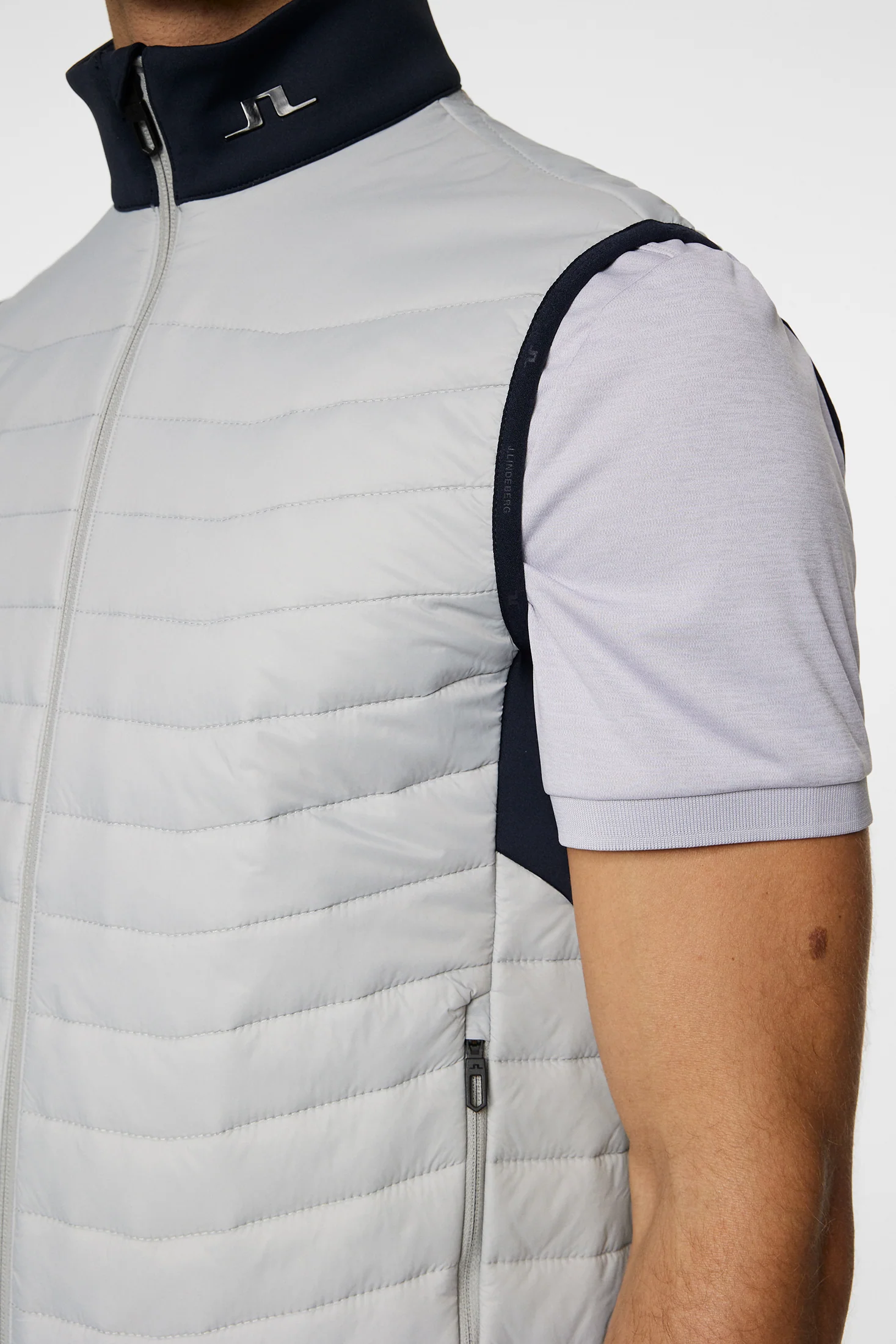 Holden Quilt Hybrid Vest / High Rise - Image 7