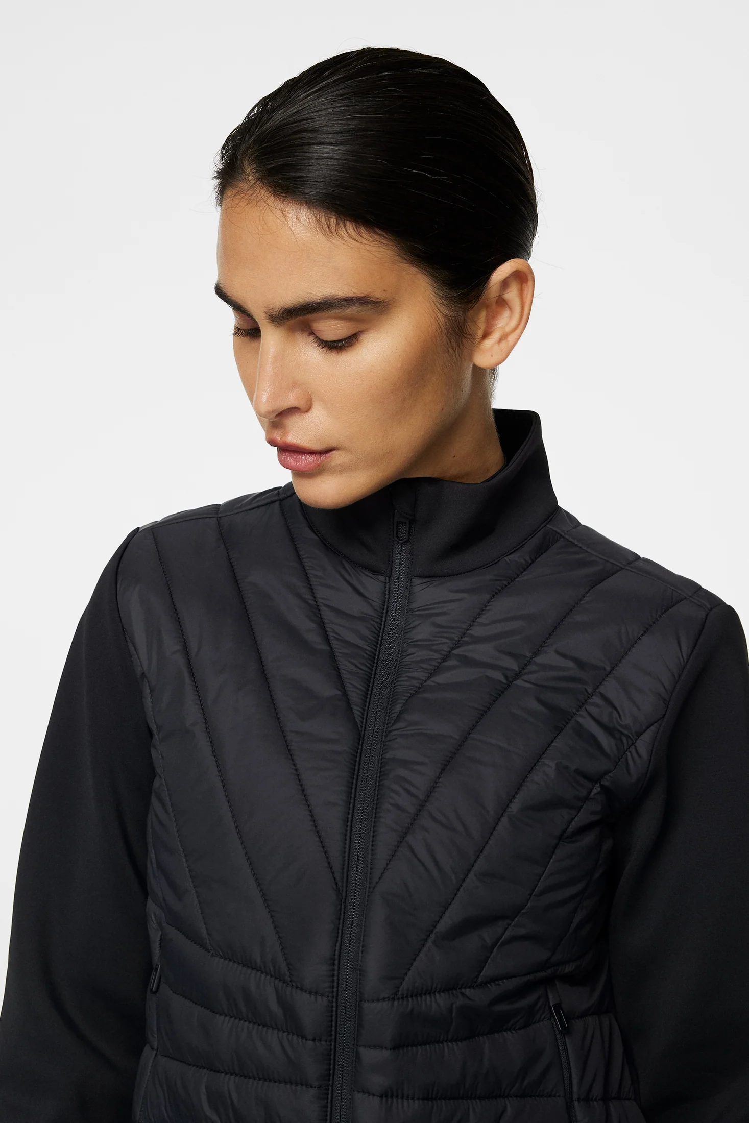 Holma Quilt Hybrid Jacket / Black - Image 6