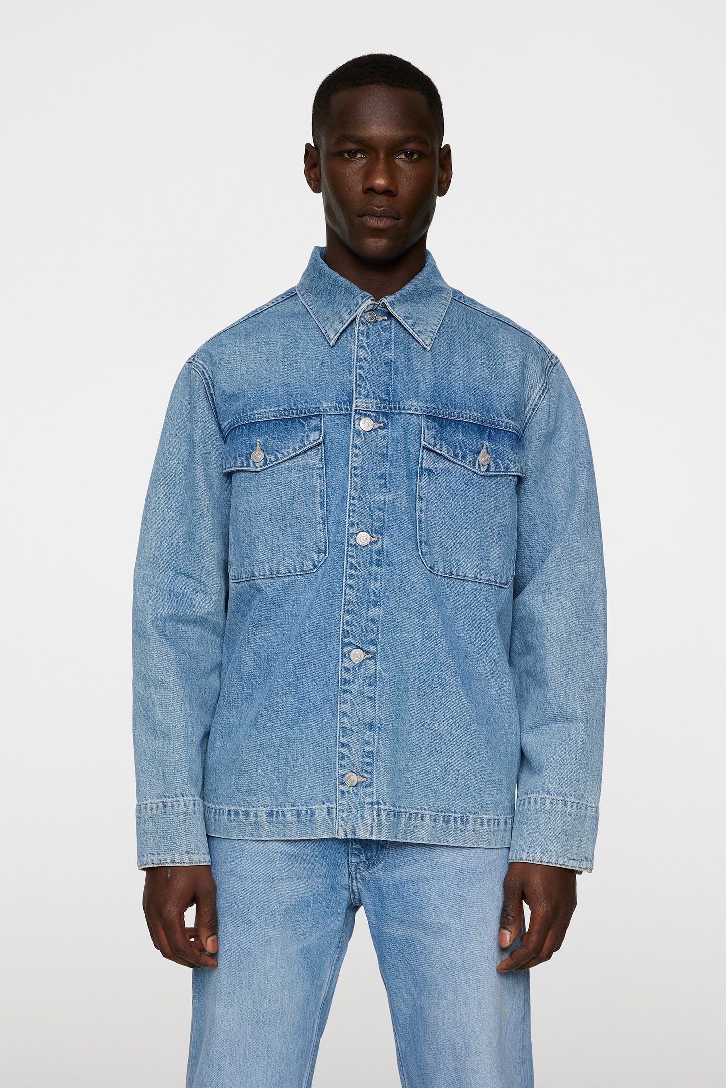 Hunt Washed Denim Overshirt / Light Blue - Image 3