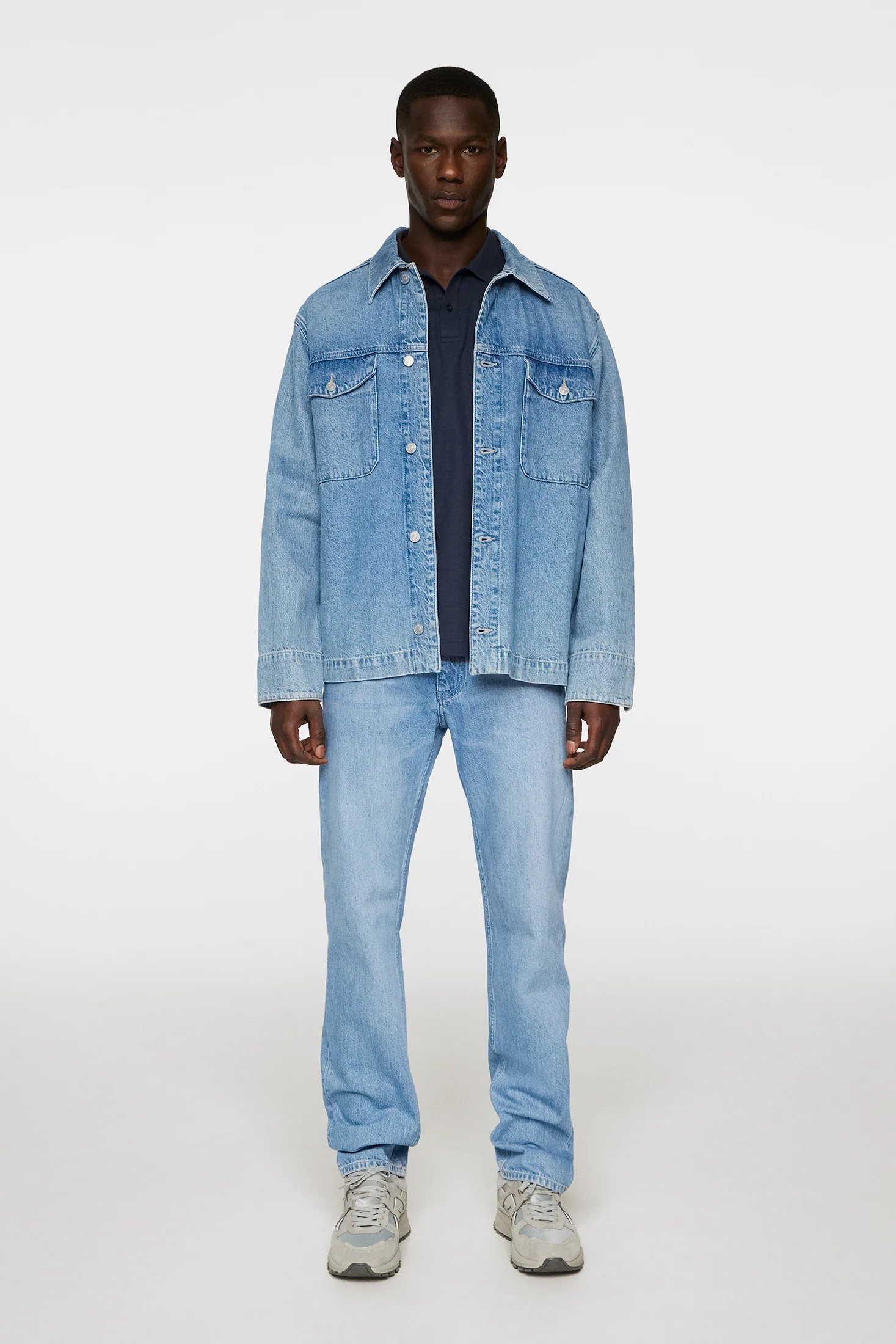 Hunt Washed Denim Overshirt / Light Blue - Image 5