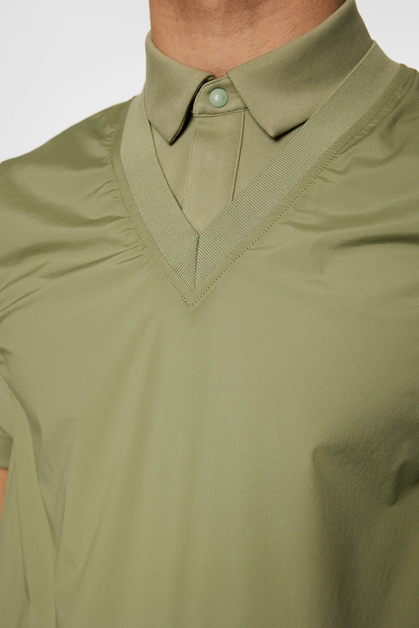 Hybrid Vest Windbreaker / Oil Green - Image 6