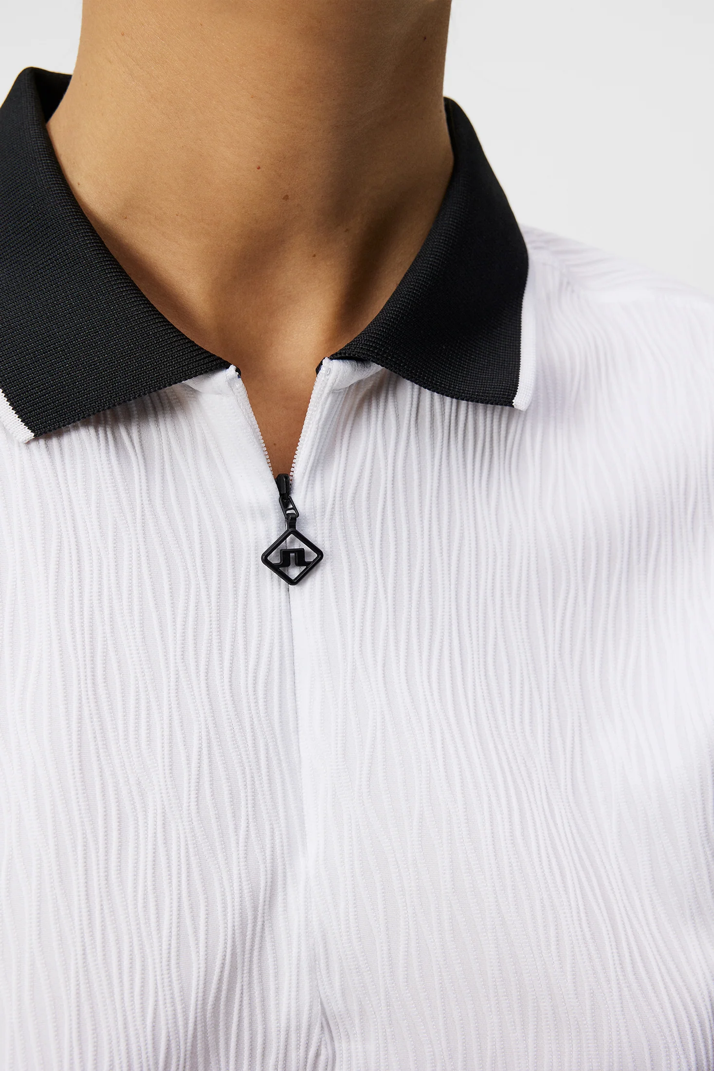 Izara Polo / White - Image 6