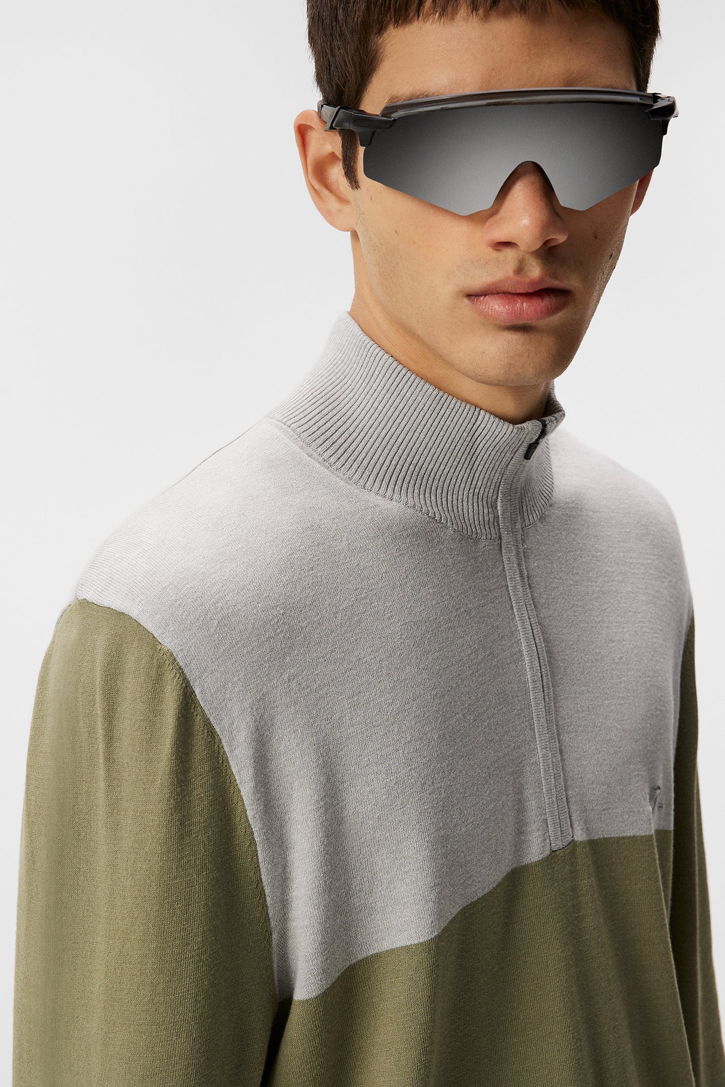 Jeff Knitted Sweater / Oil Green - Image 6