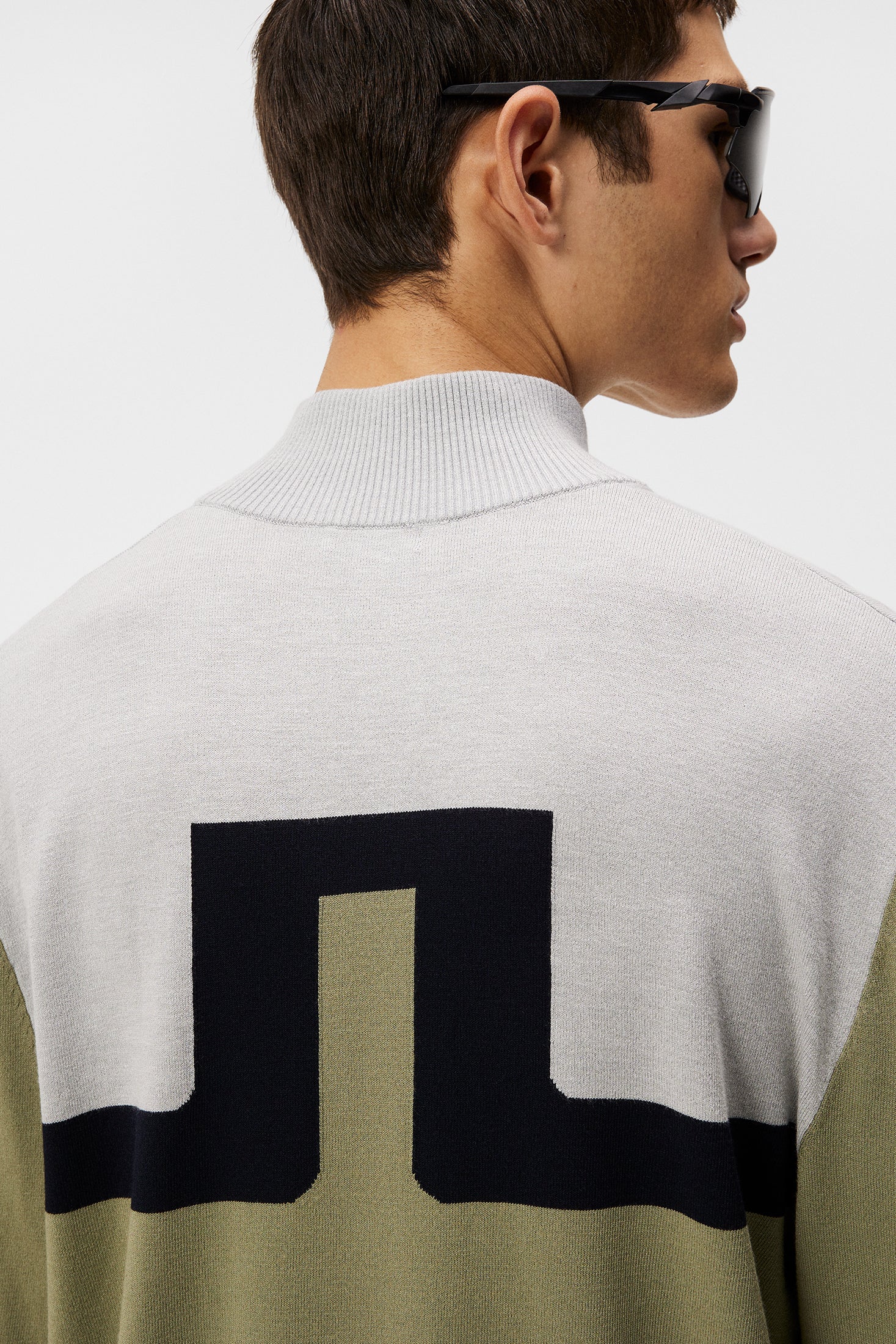 Jeff Knitted Sweater / Oil Green - Image 7