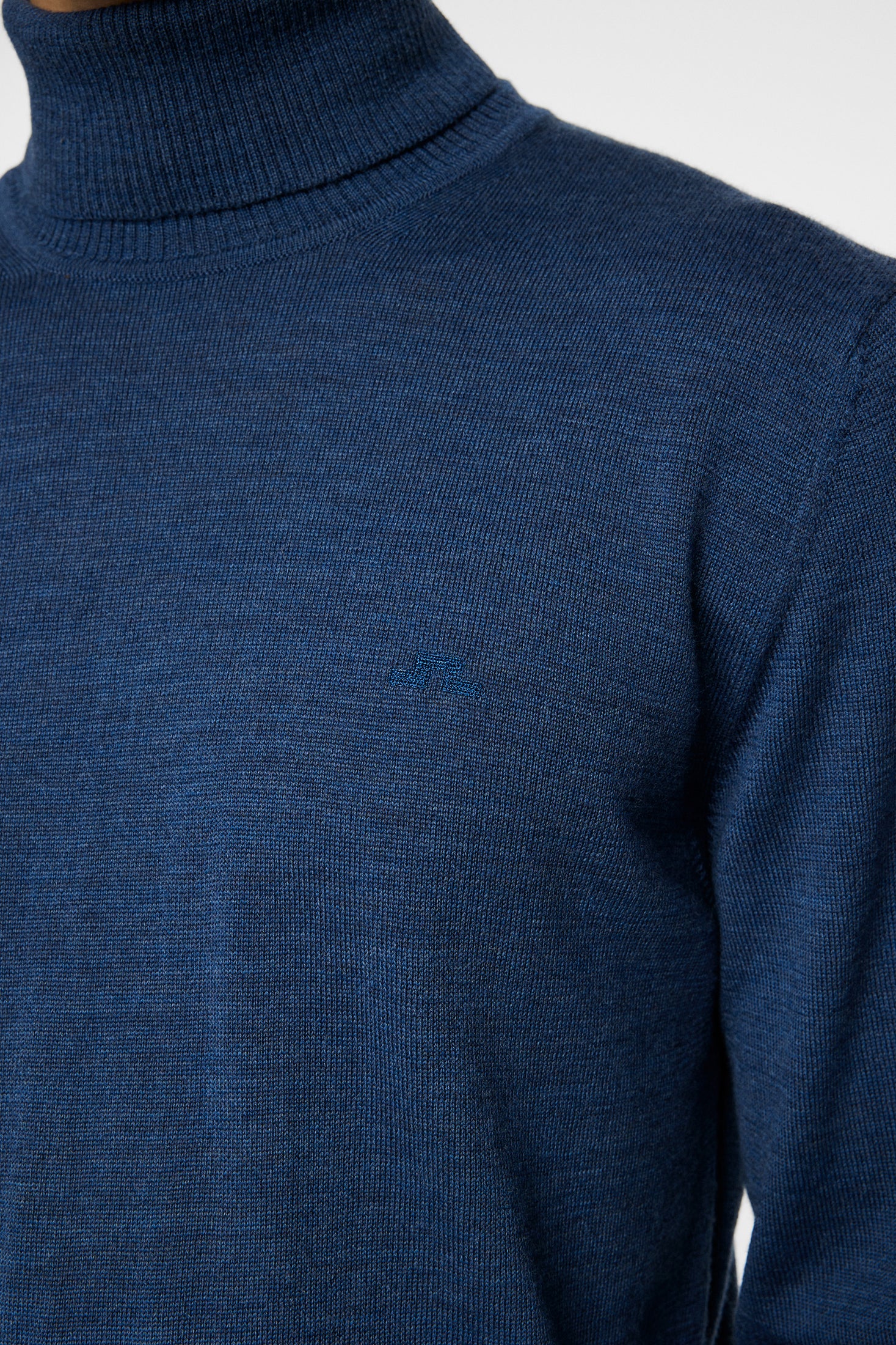 Kaden Merino Turtle Neck / Vintage Indigo Melange - Image 6