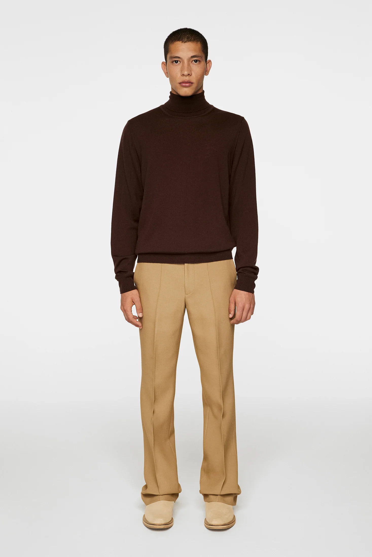 Kaden Merino Turtleneck / Bitter Chocolate - Image 4