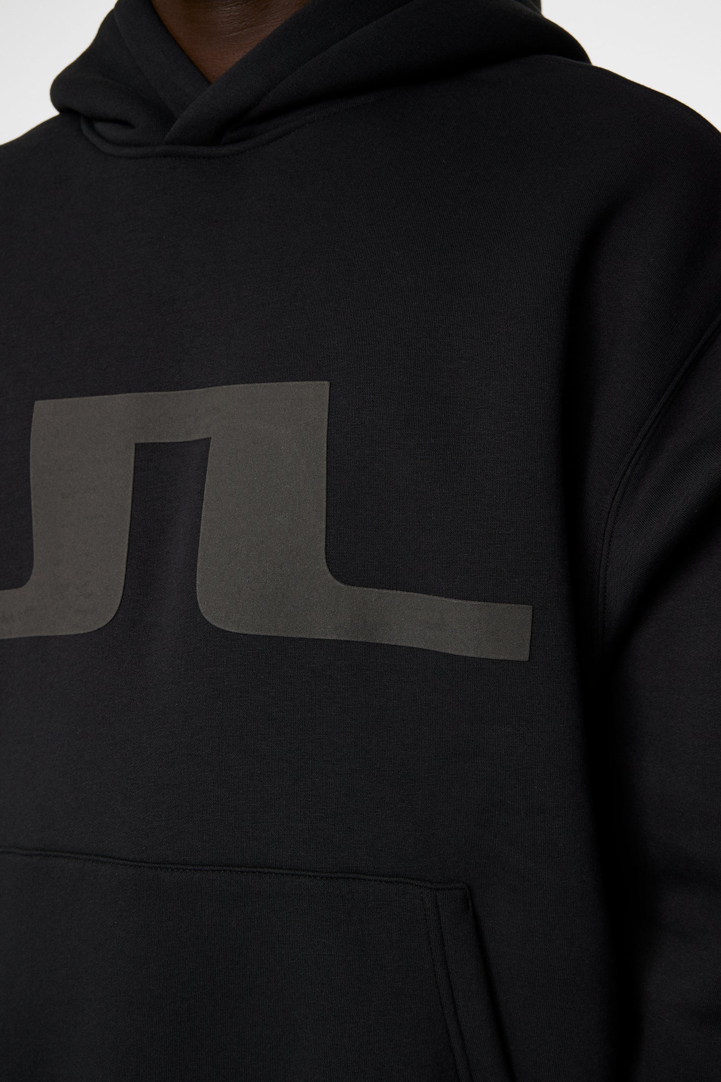 Karson Graphic Hoodie / Black - Image 6