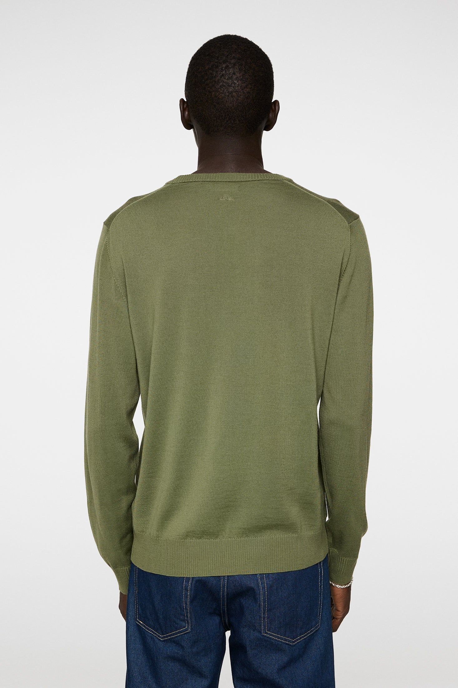 Keane Light Merino Crew Neck / Olivine - Image 3