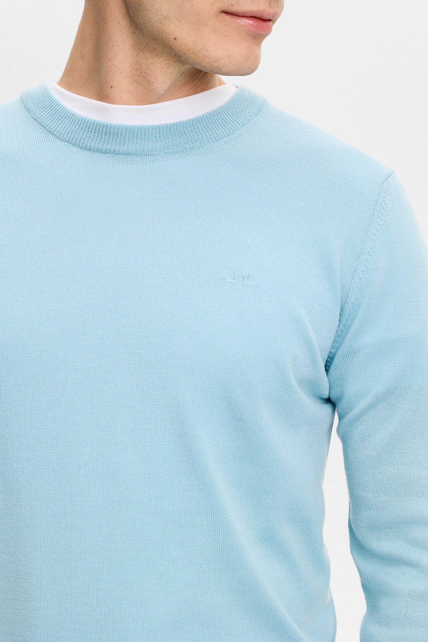 Keane Merino Crew Neck / Forget-Me-Not - Image 6