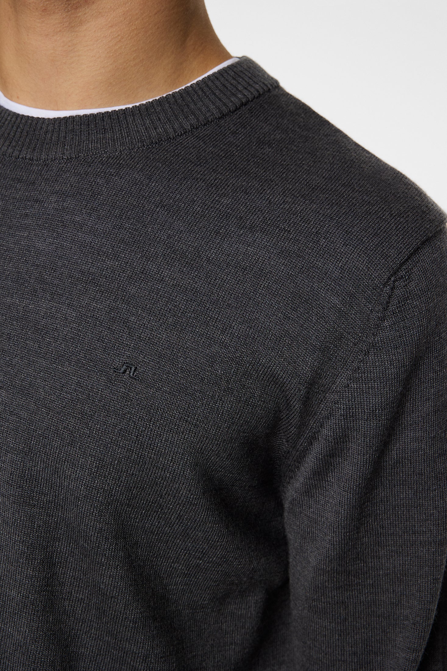 Keane Merino Crew Neck / Lava Smoke Melange - Image 6
