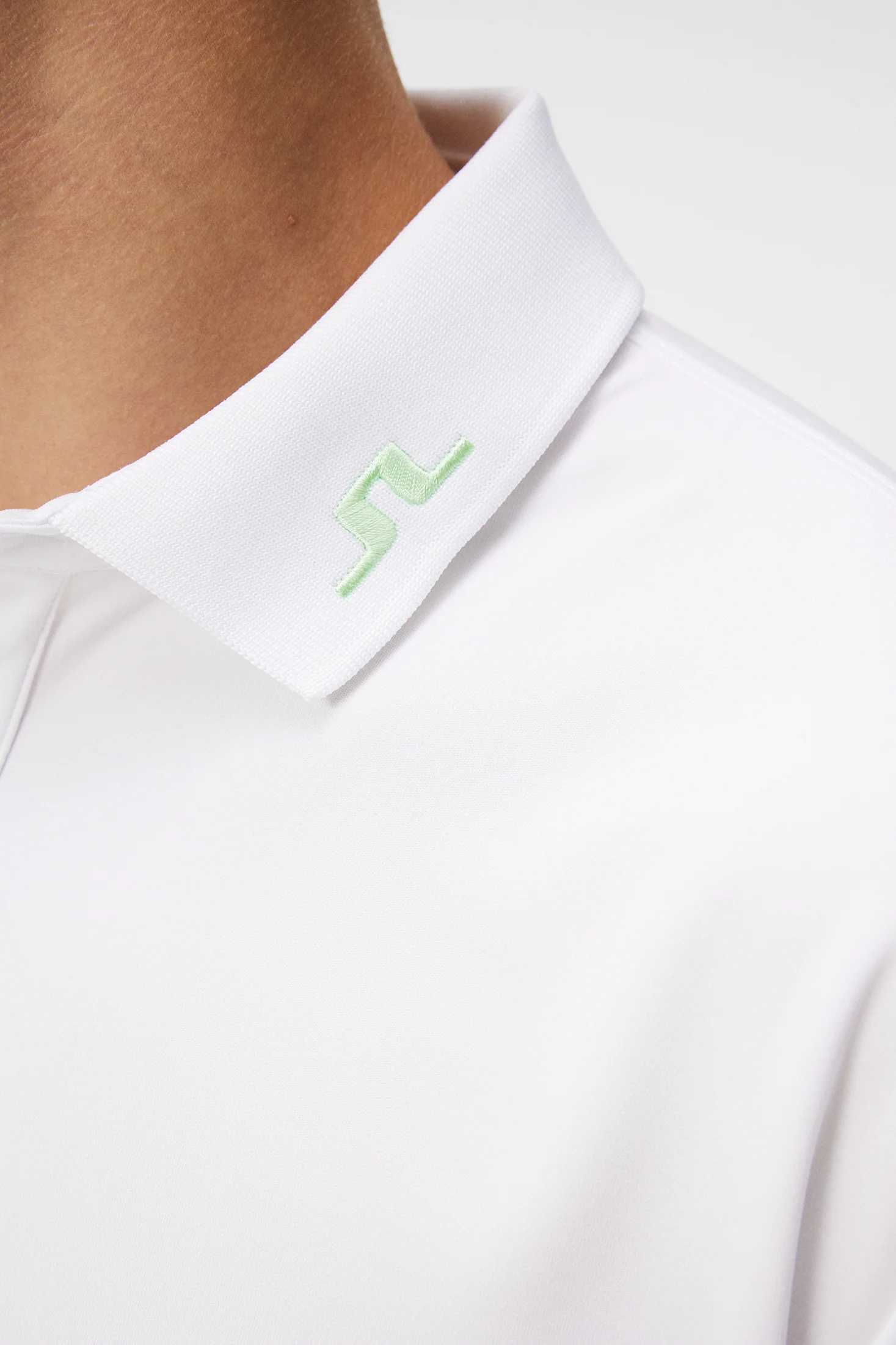 KV Regular Fit Print / White - Image 7