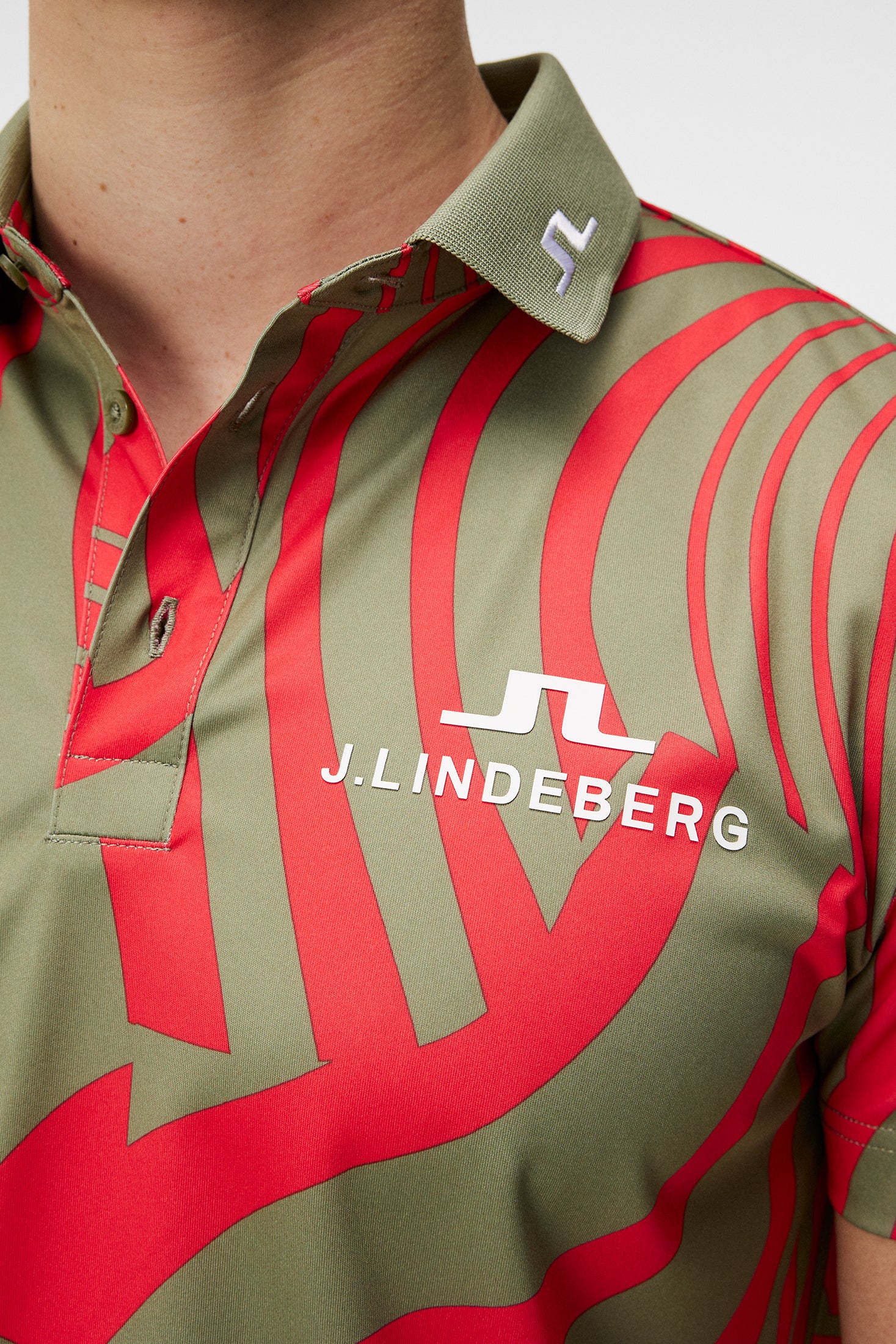 KV Tour Print Golf Polo / Dazzle Wave Bittersweet - Image 7