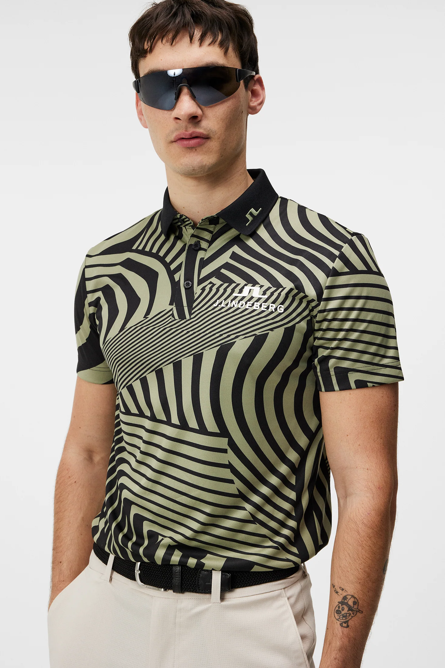 KV Tour Print Golf Polo / Dazzle Wave Black - Image 6