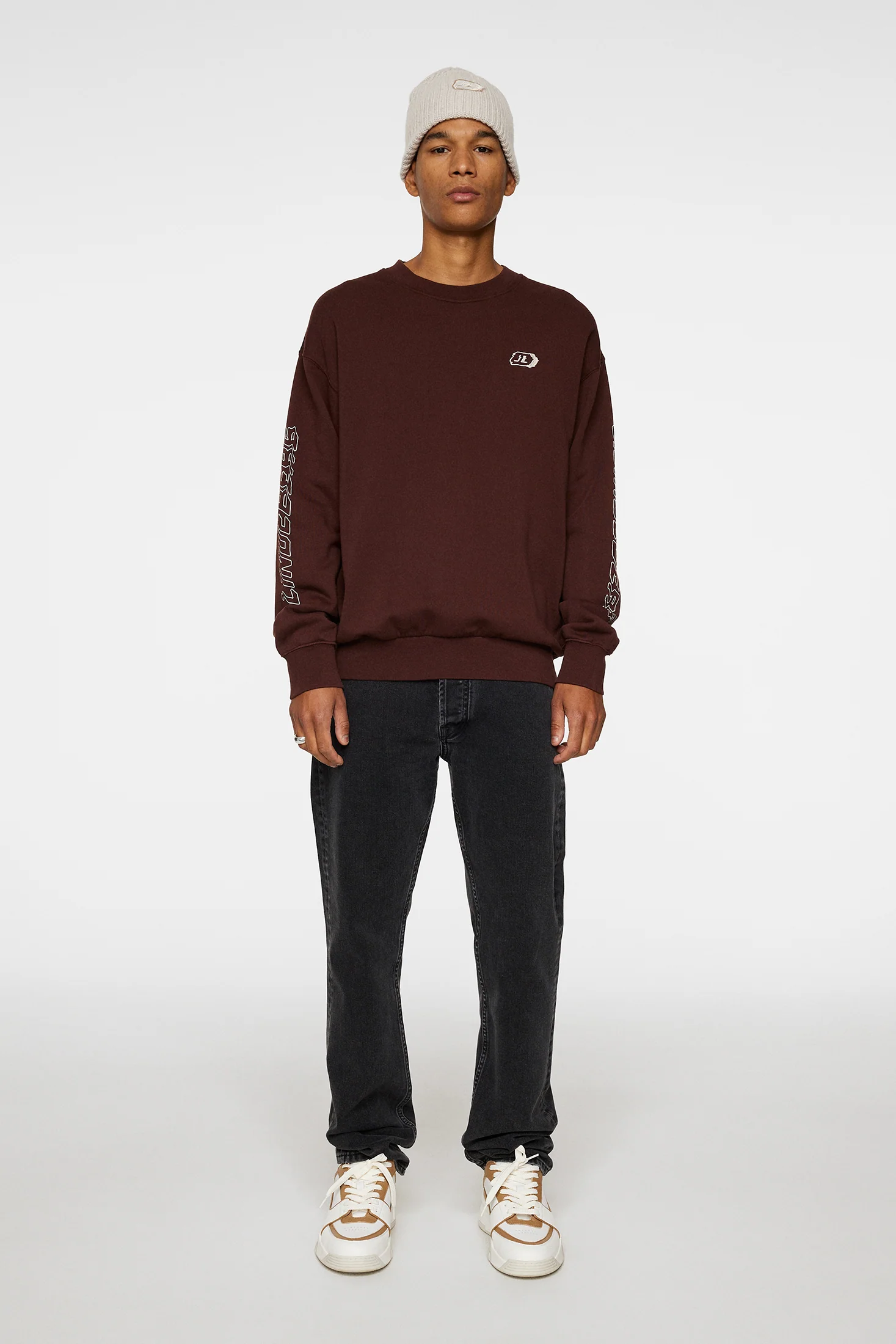 Kyzer Crew Neck / Bitter Chocolate - Image 4