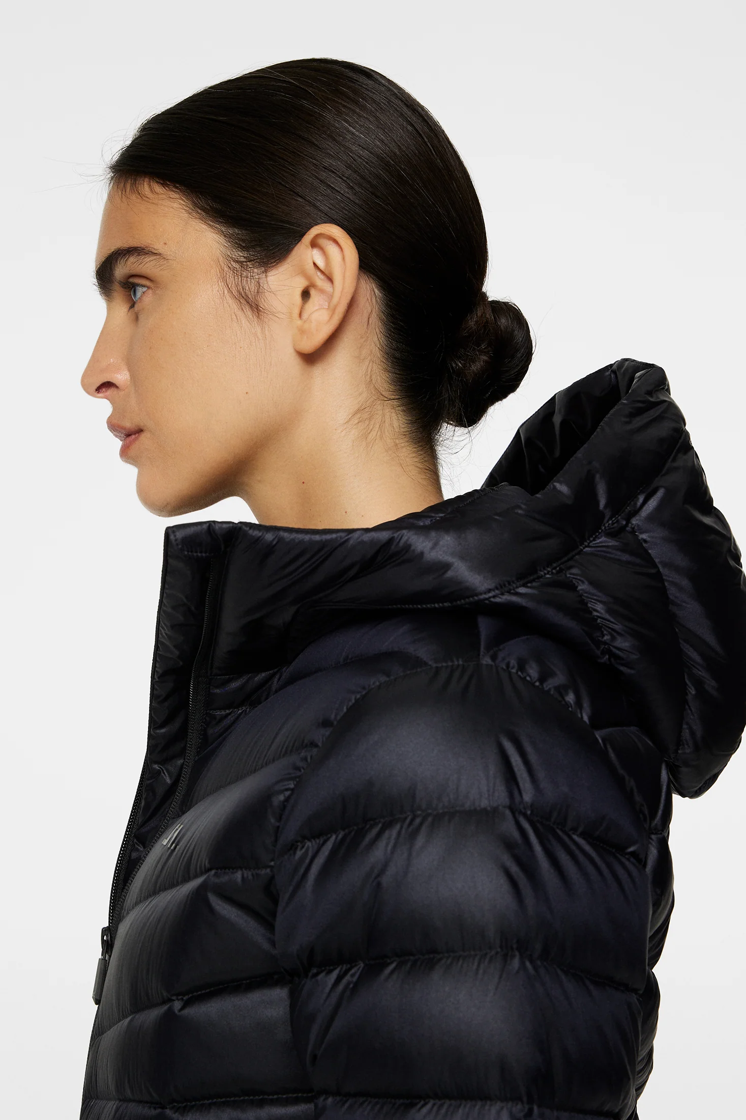 Lara Light Down Hood / Black - Image 5