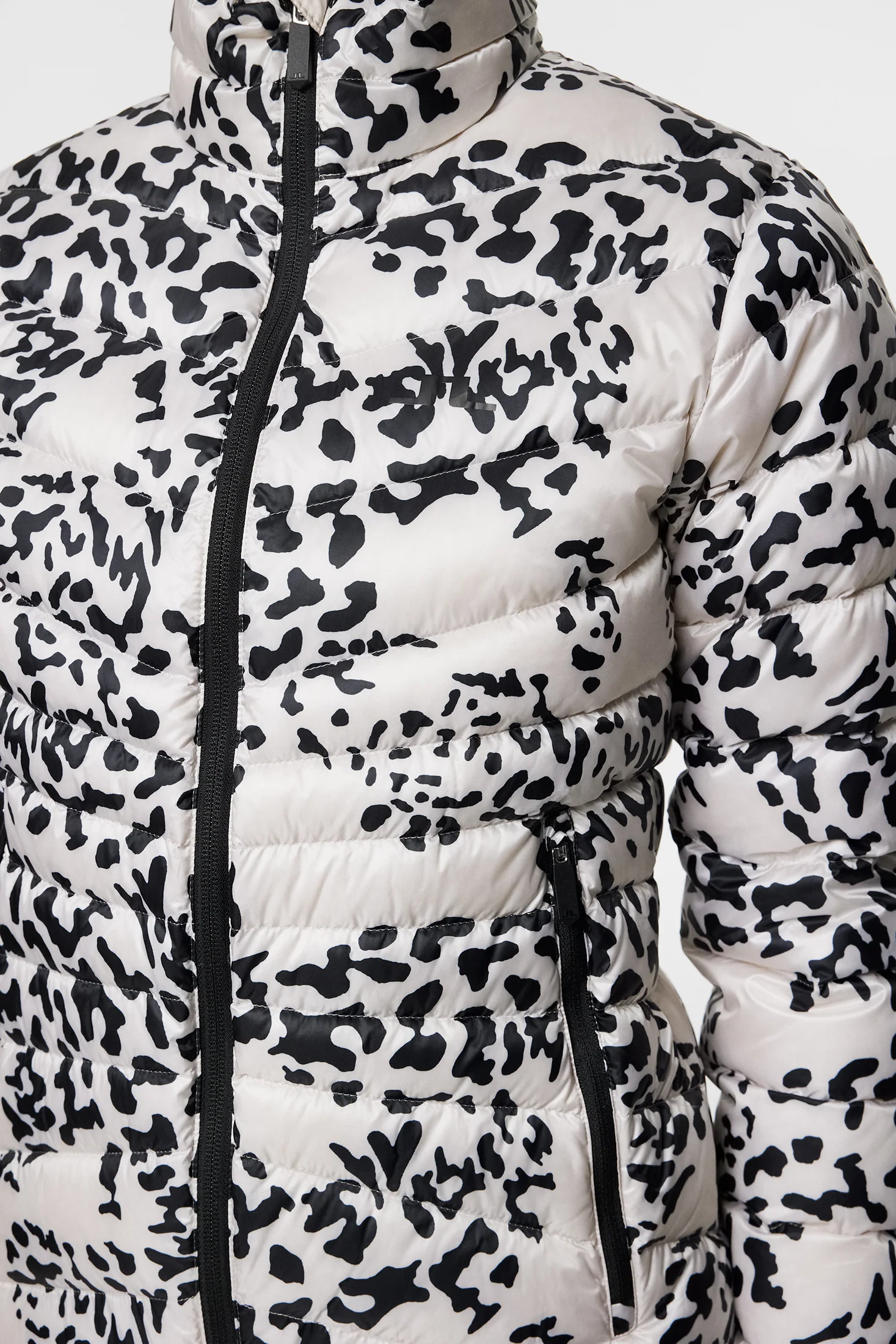 Lara Light Down Jacket Print / Snake Rock Moonbeam M - Image 6