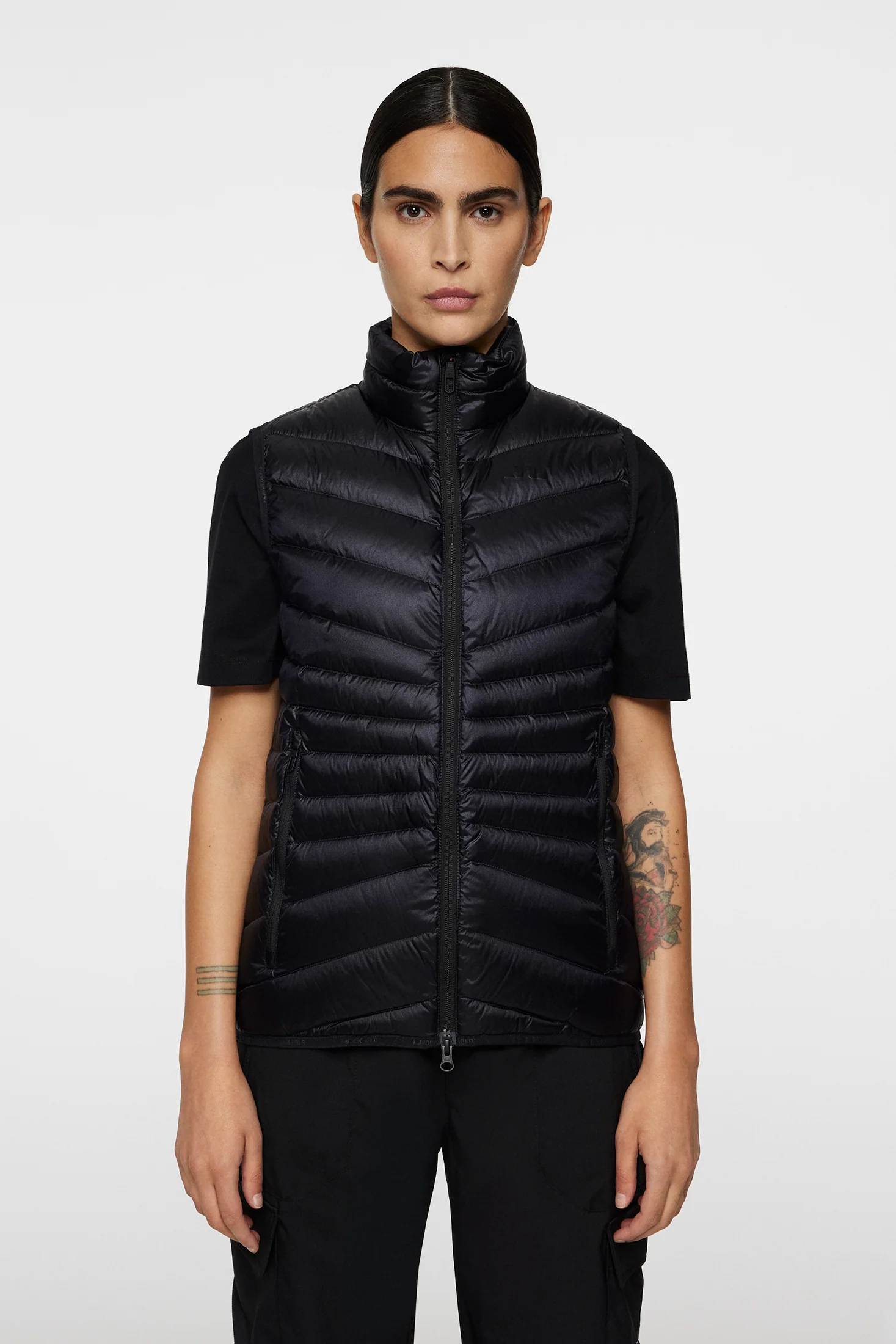 Lara Light Down Vest / Black - Image 2