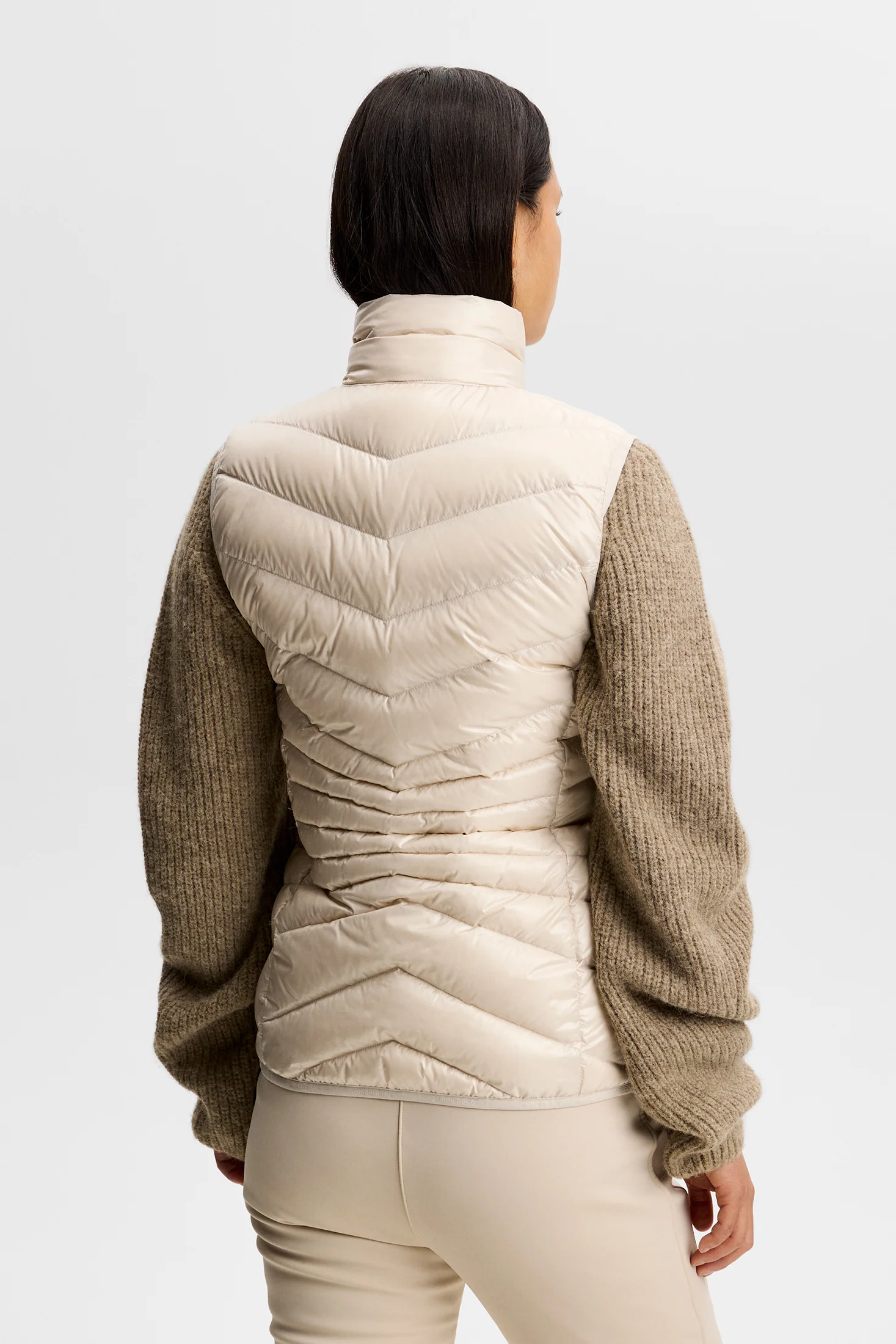 Lara Light Down Vest / Moonbeam - Image 3