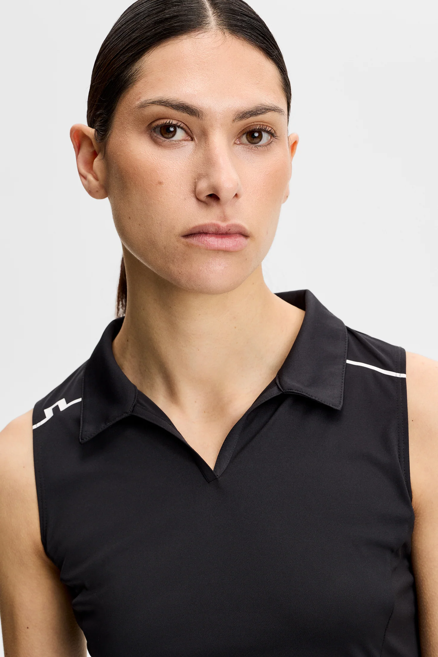 Leah Sleeveless Polo / Black - Image 5
