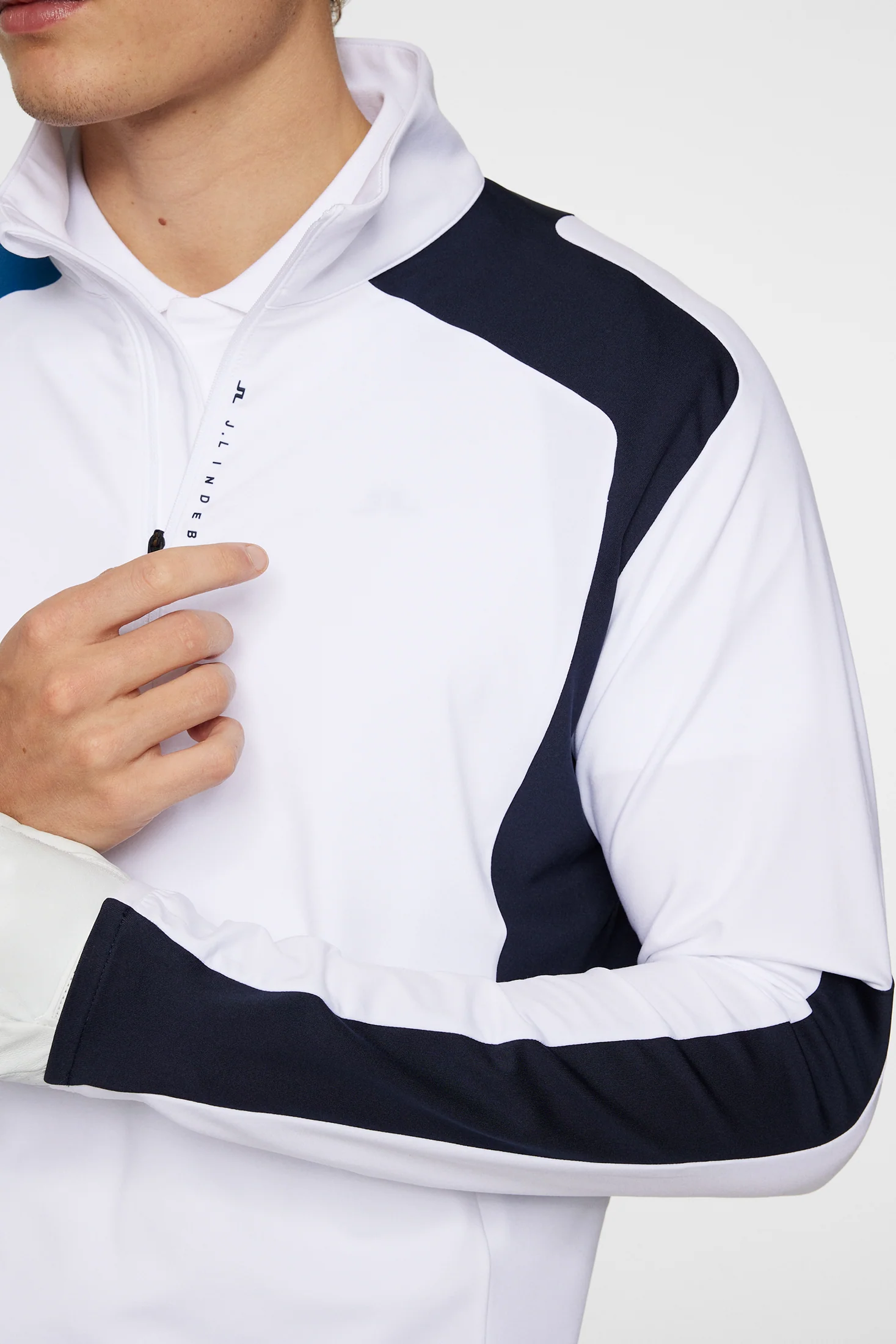 Leander Quarter Zip  Mid Layer / White - Image 6