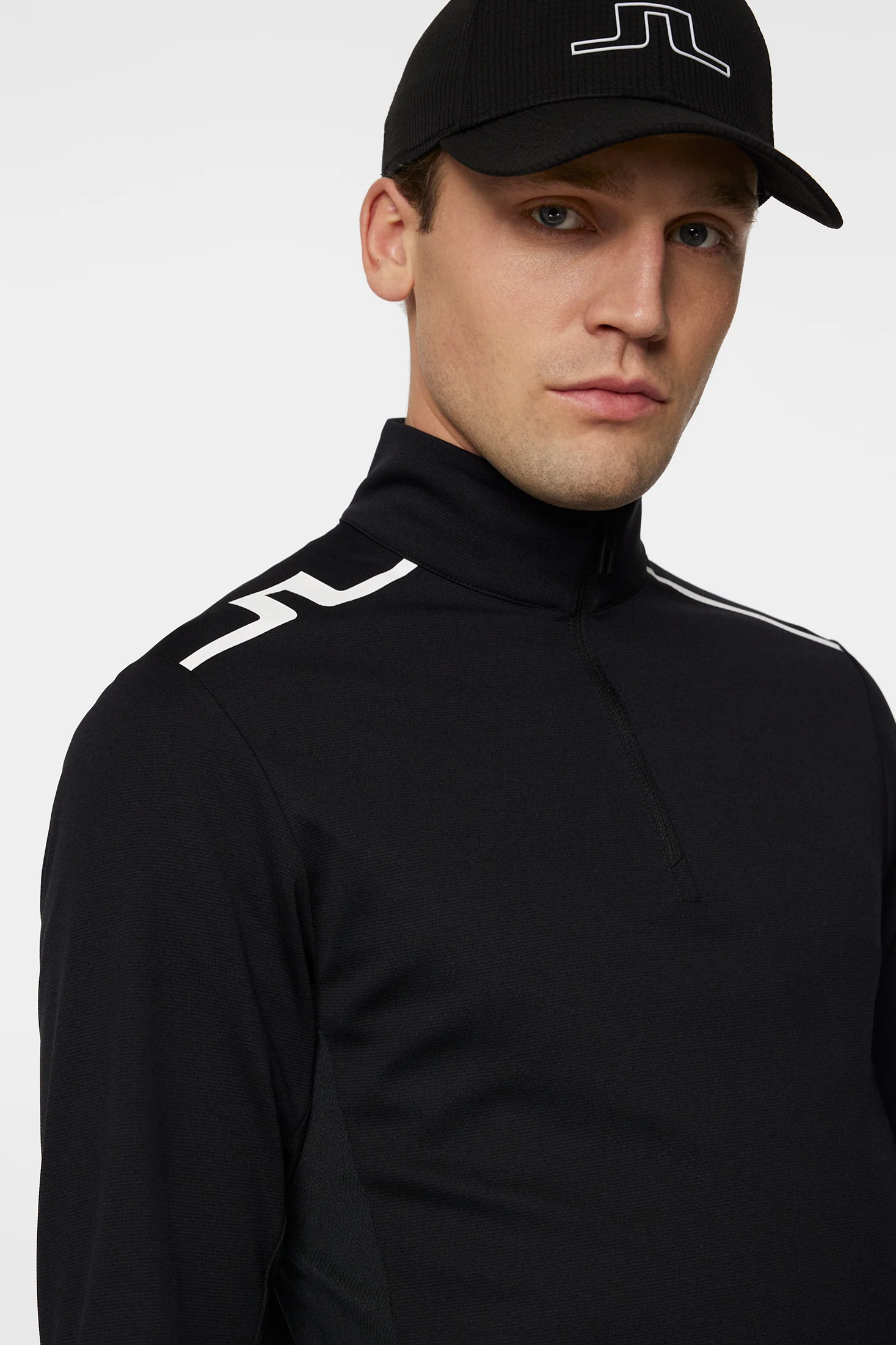 Leon Quarter Zip Mid Layer / Black - Image 5