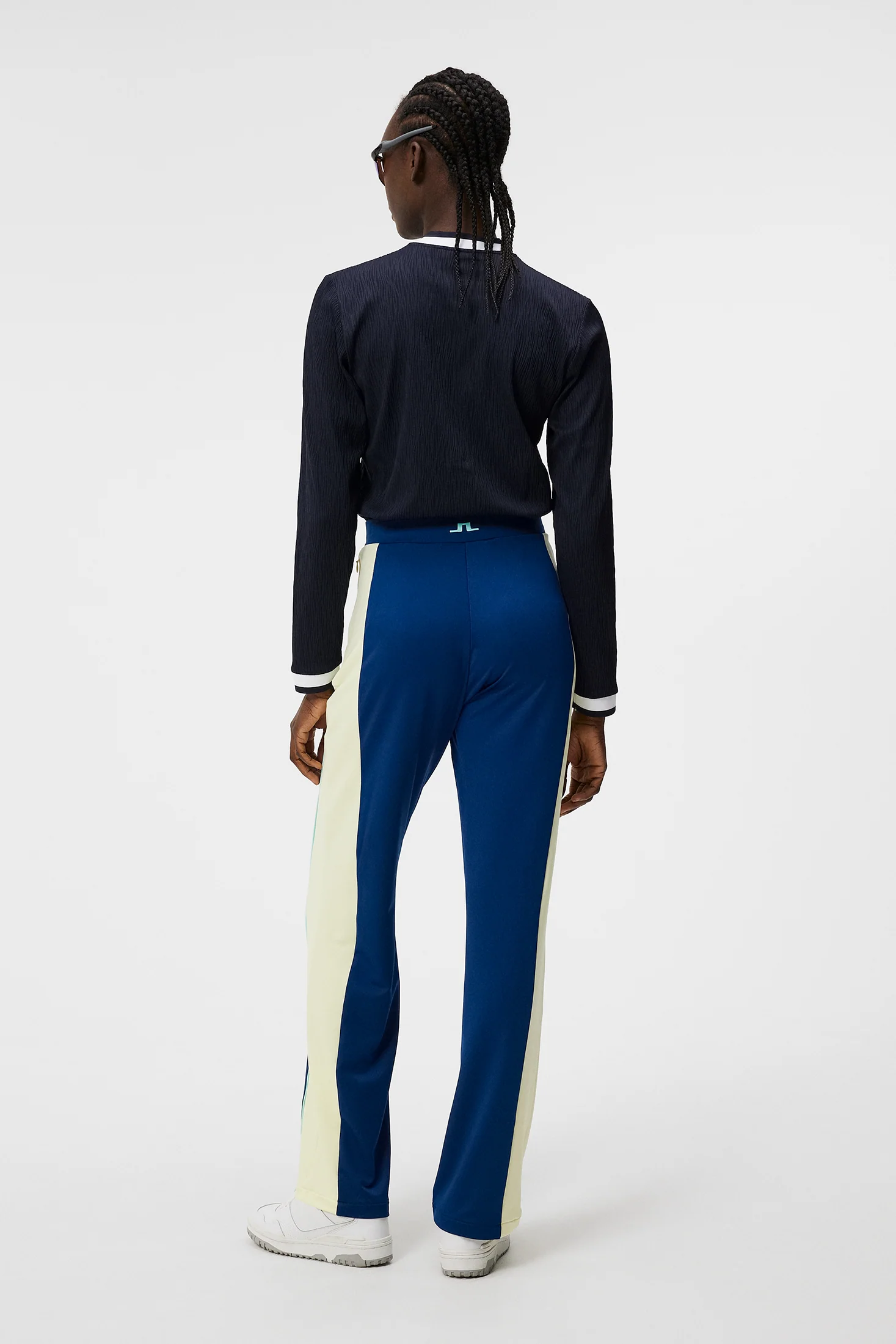 Leonor Mid Layer / JL Navy - Image 3