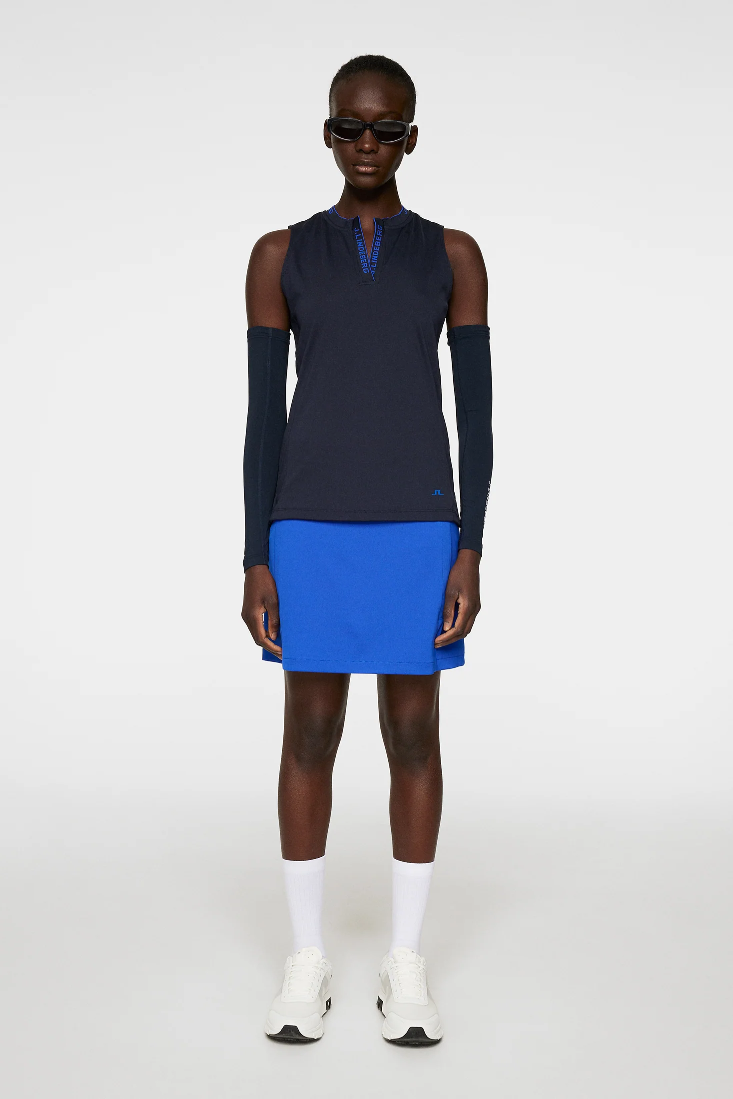 Leya Sleeveless Top / JL Navy - Image 4