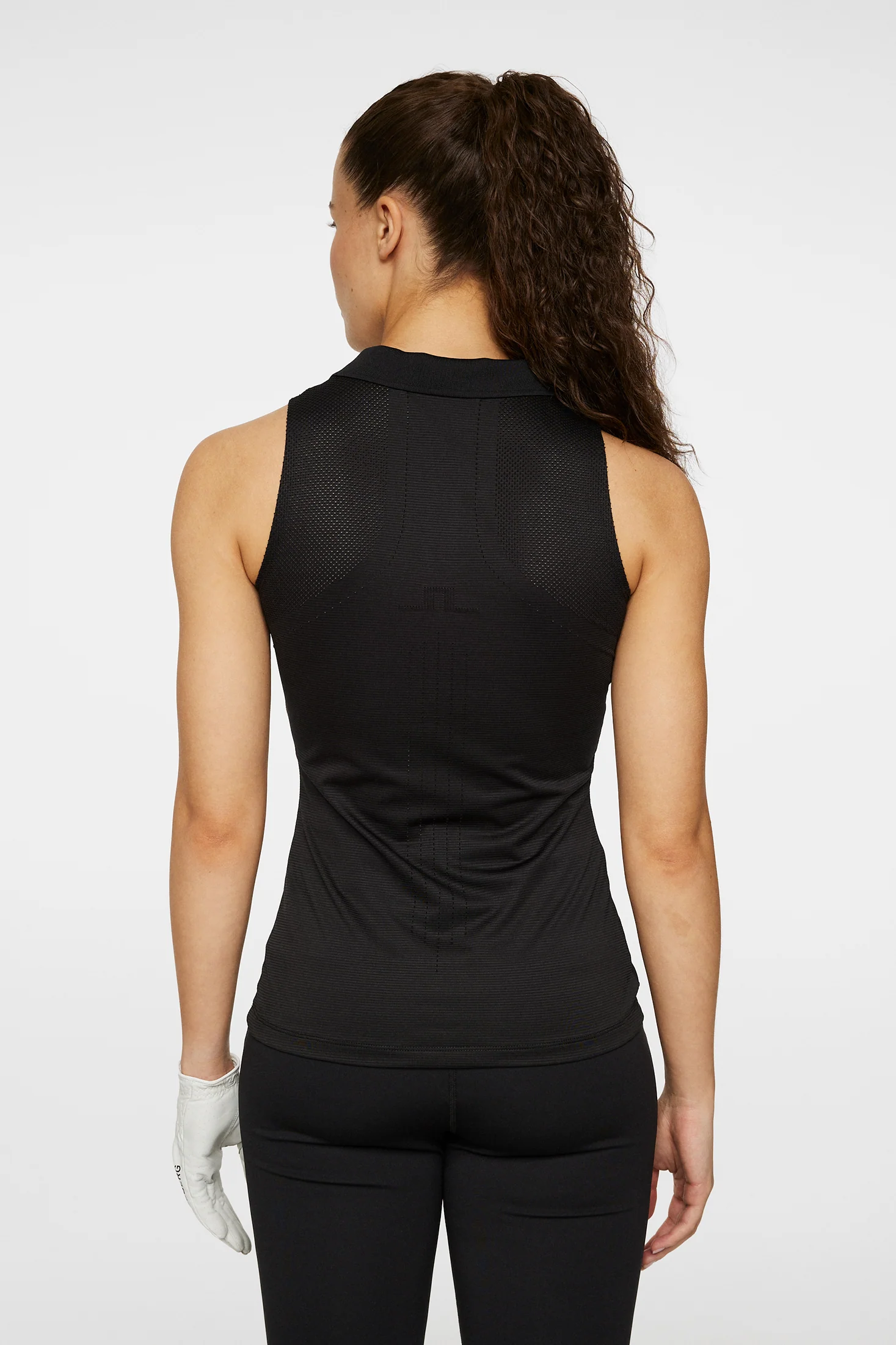Leylo Sleeveless Top / Black - Image 4
