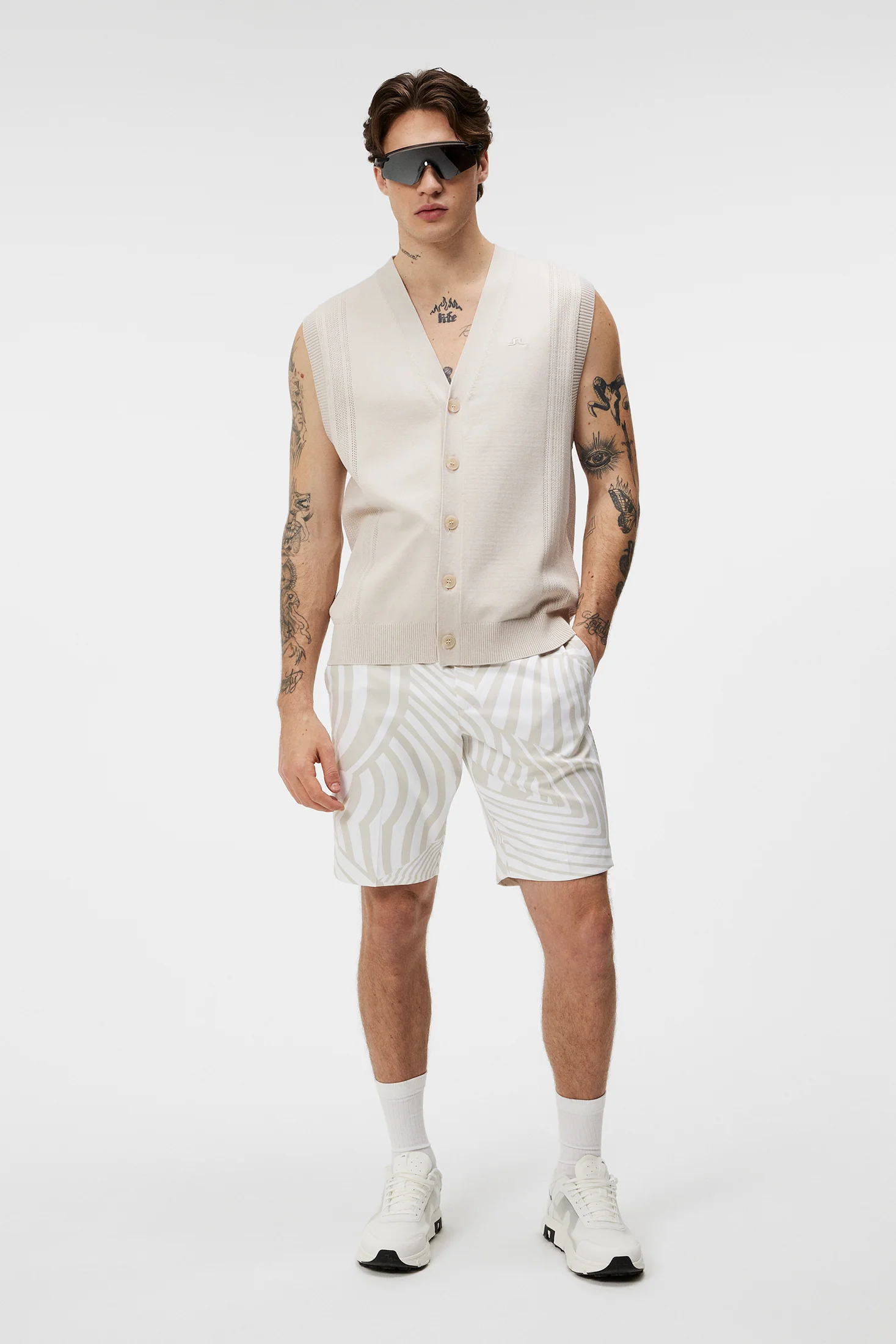 Markus Knitted Vest / Moonbeam - Image 4