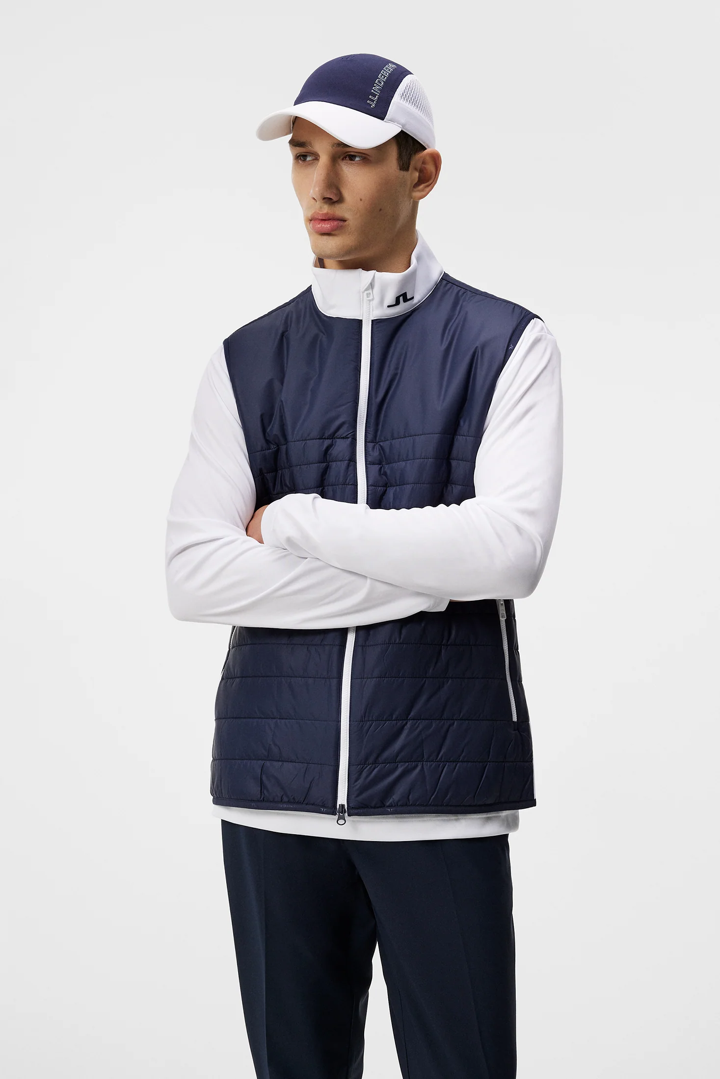 Martino Quilt Hybrid Vest / JL Navy - Image 3