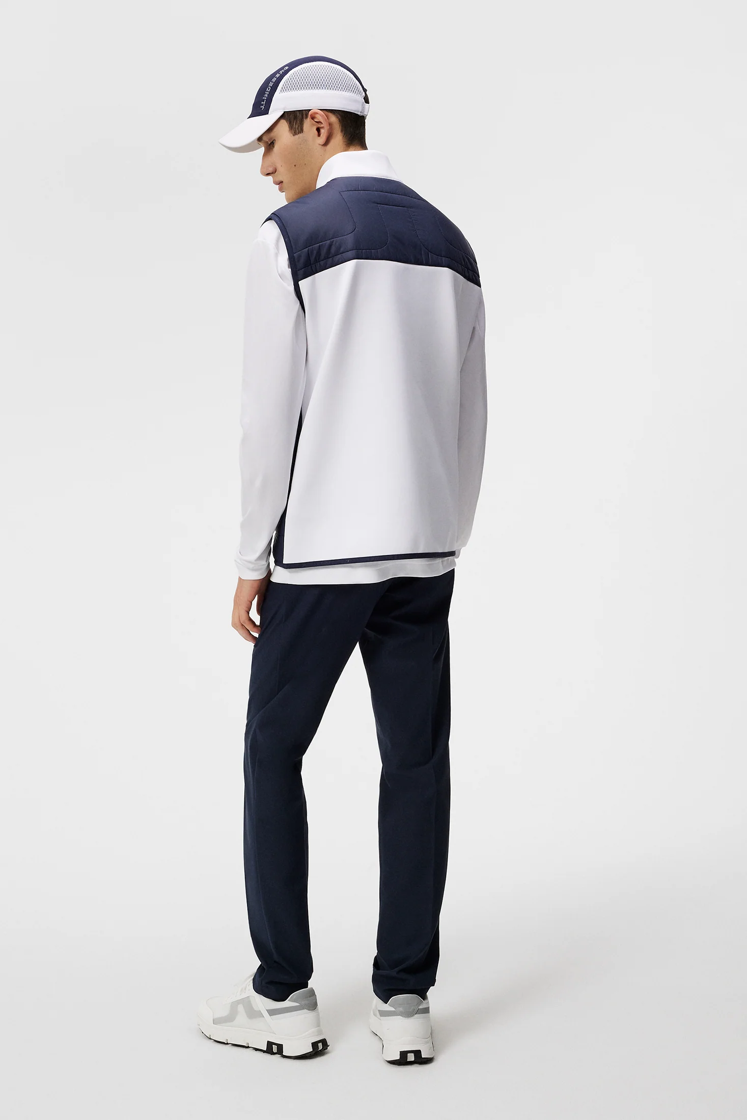 Martino Quilt Hybrid Vest / JL Navy - Image 4