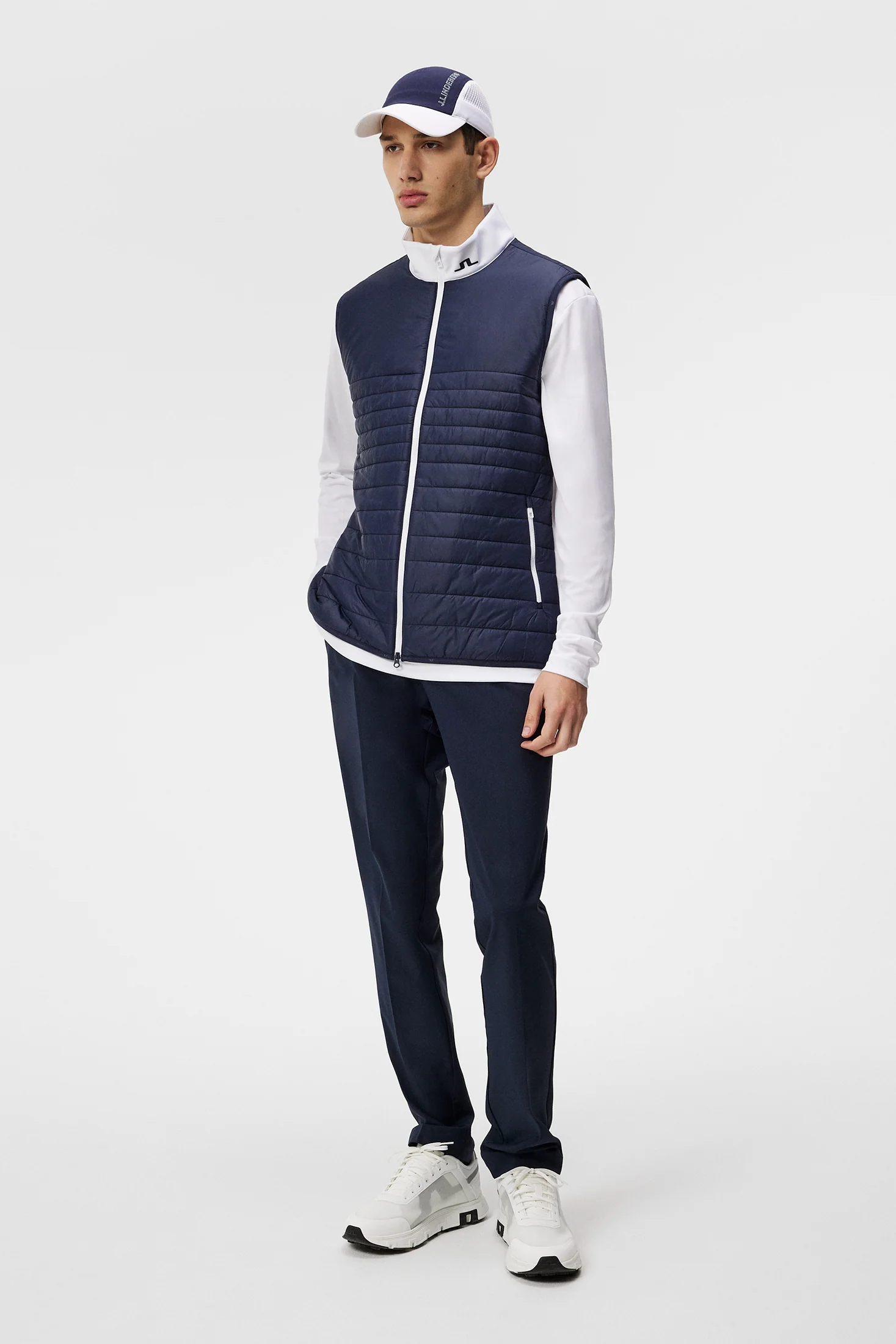 Martino Quilt Hybrid Vest / JL Navy - Image 5