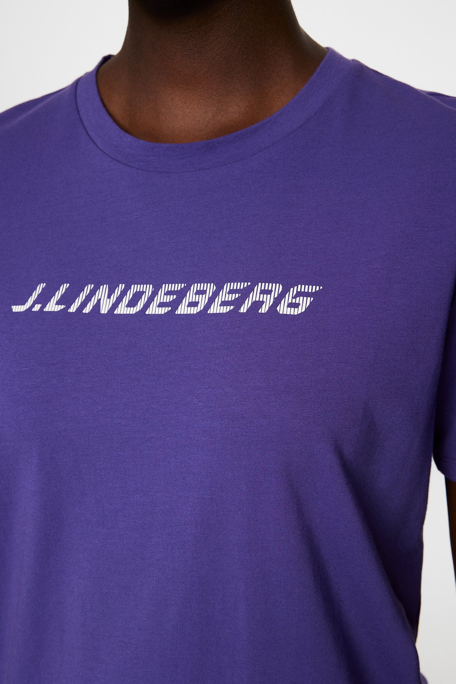 Maureen T-shirt / Deep Wisteria - Image 6