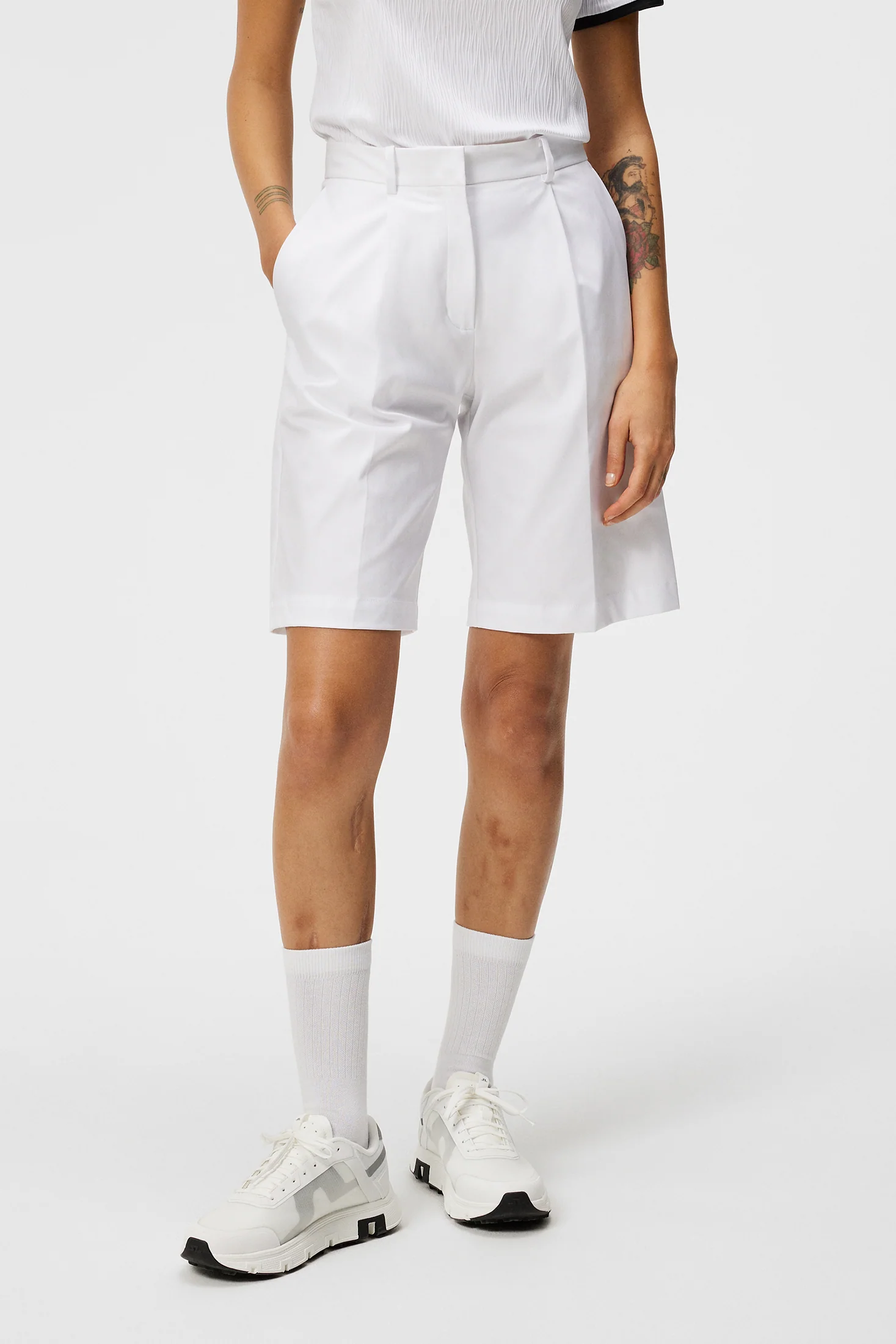 Megh Shorts / White - Image 2