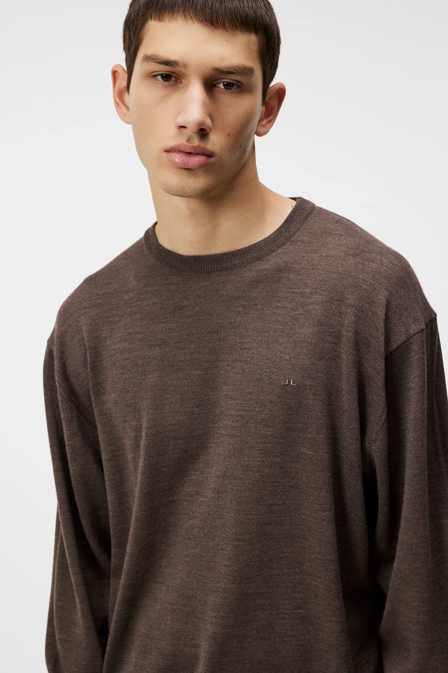 Mino Light Merino Crew / Walnut Melange - Image 5