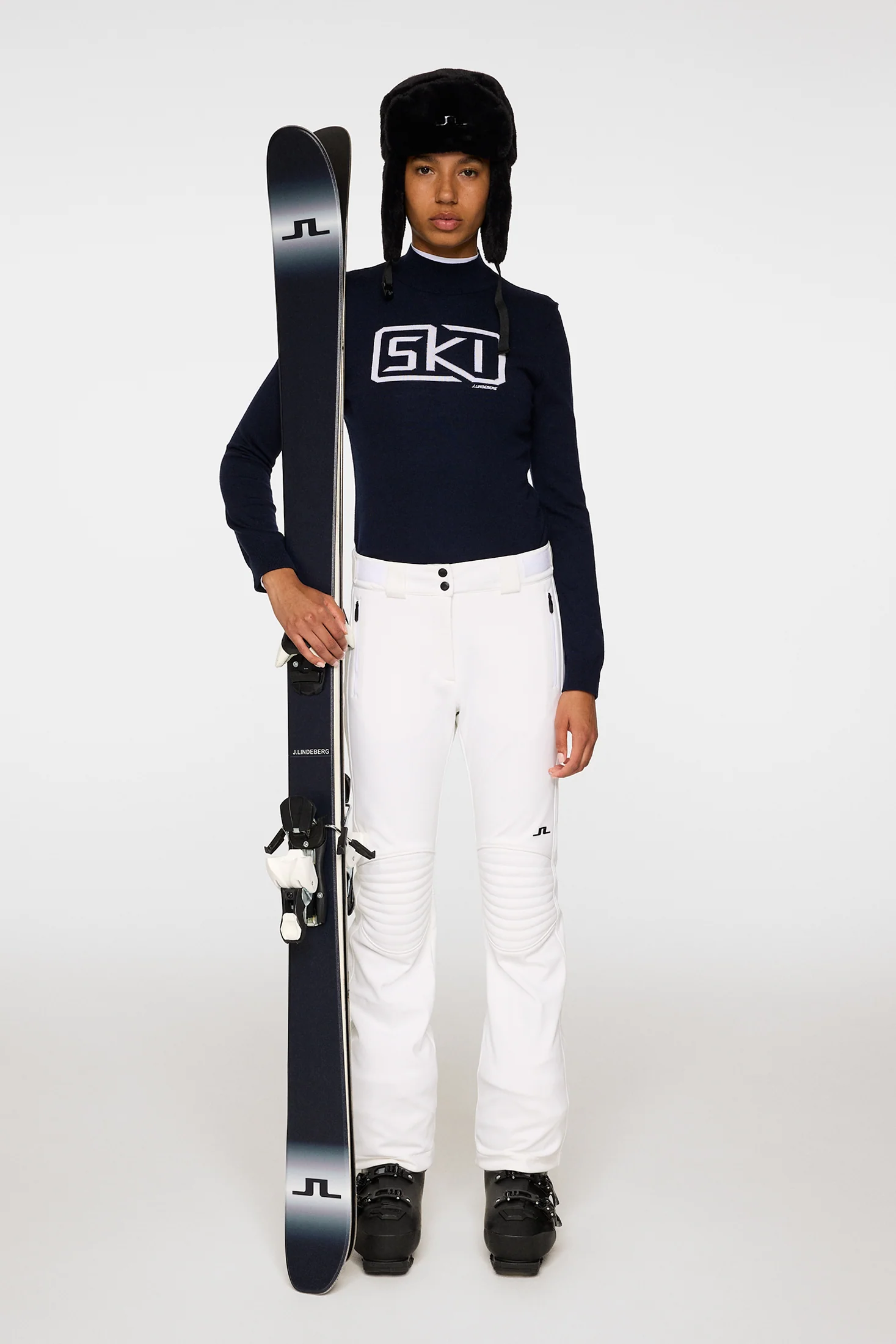 Miracle Knitted Sweater / JL Navy - Image 4