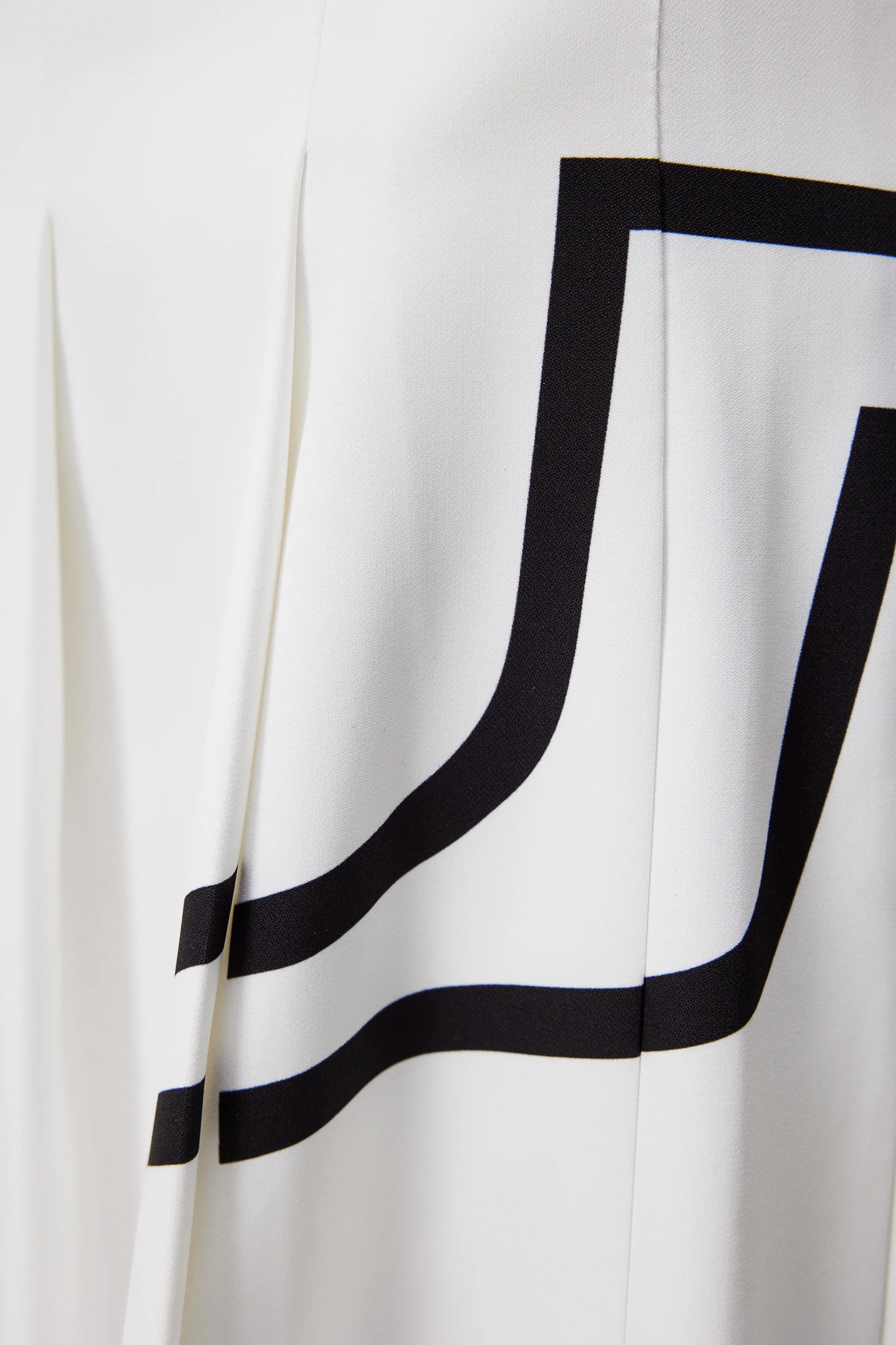 Naomi Skirt / White - Image 6
