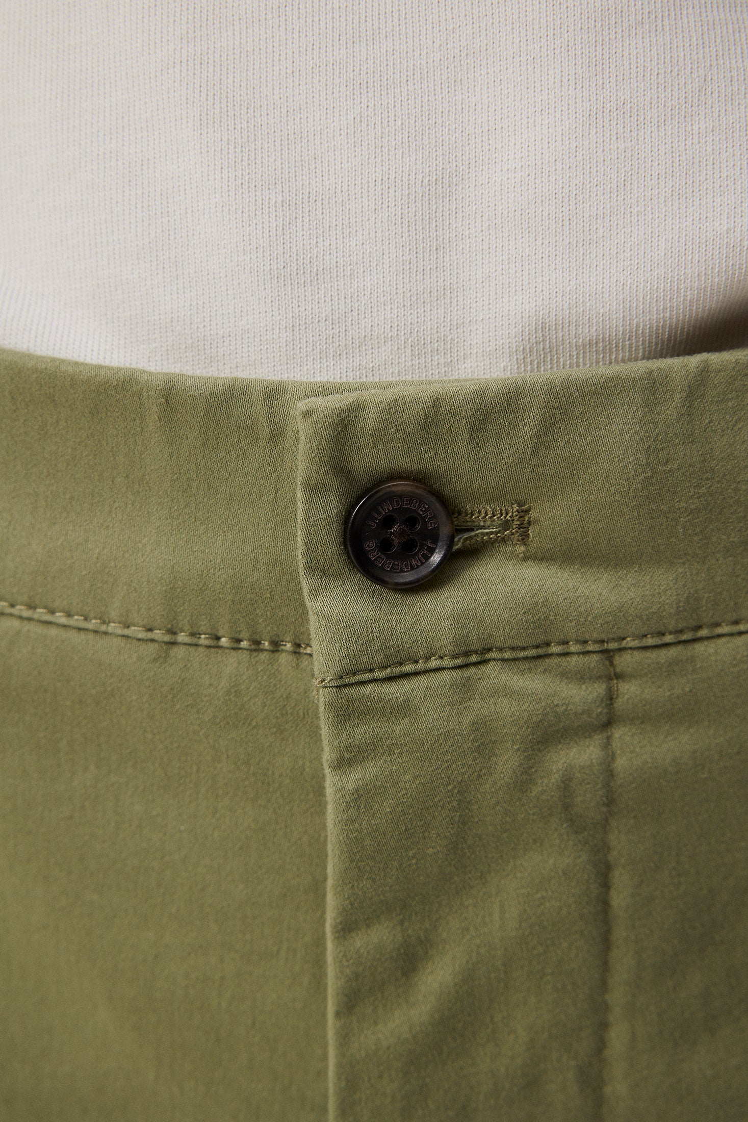 Nathan Cloud Satin Shorts / Oil Green - Image 6