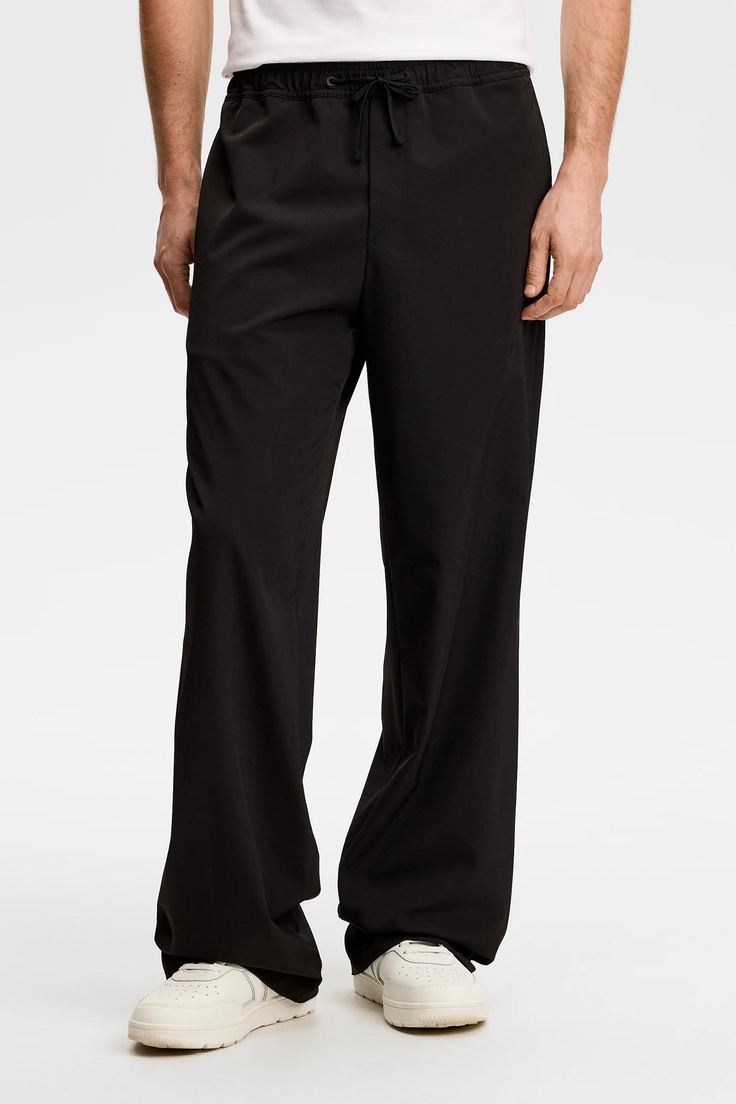 Noah Track Pants / Black - Image 2