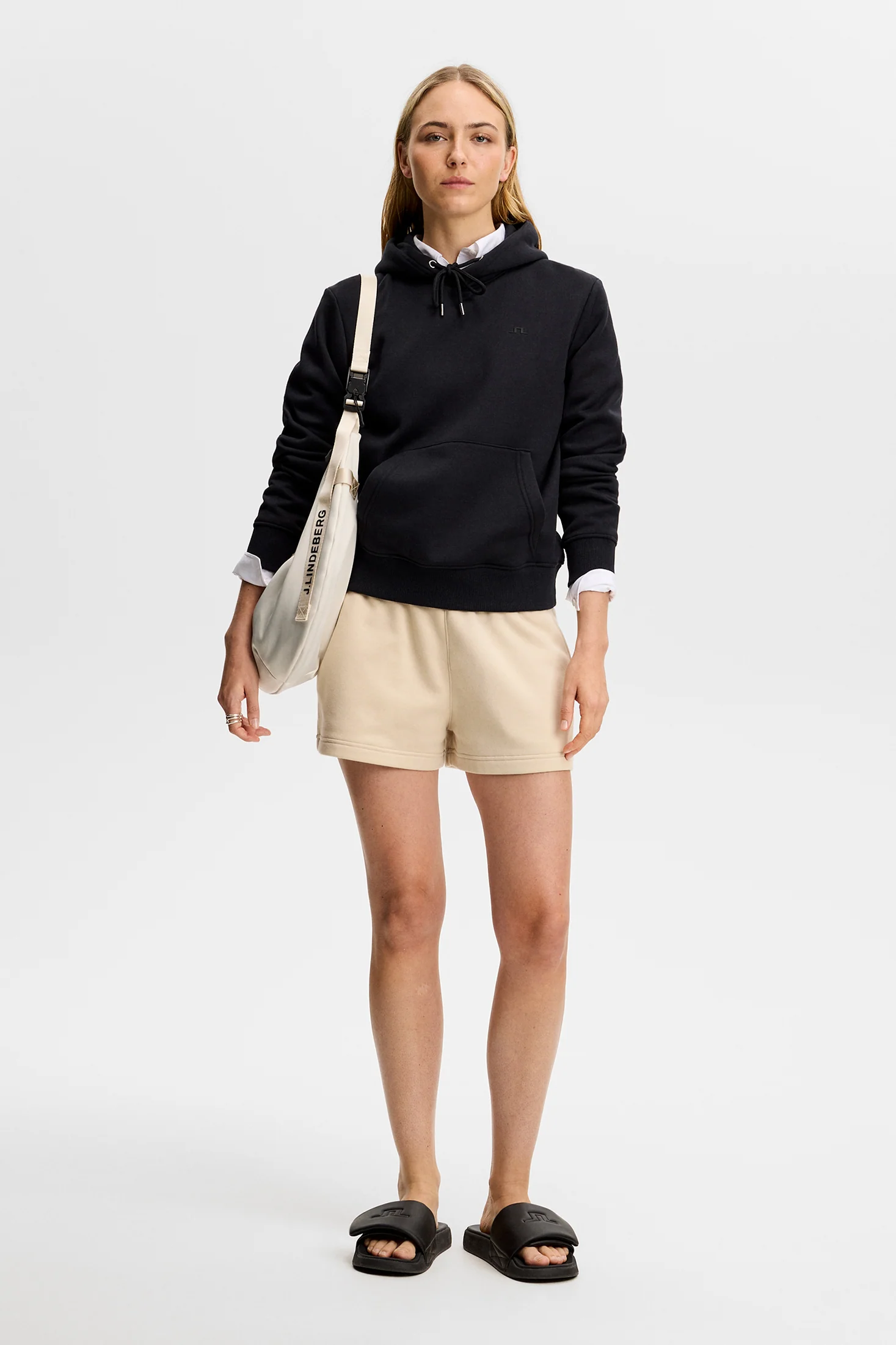 Nova Hood / Black - Image 4