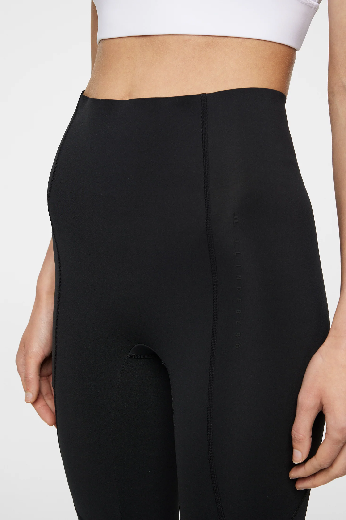 Novala Tights / Black - Image 6